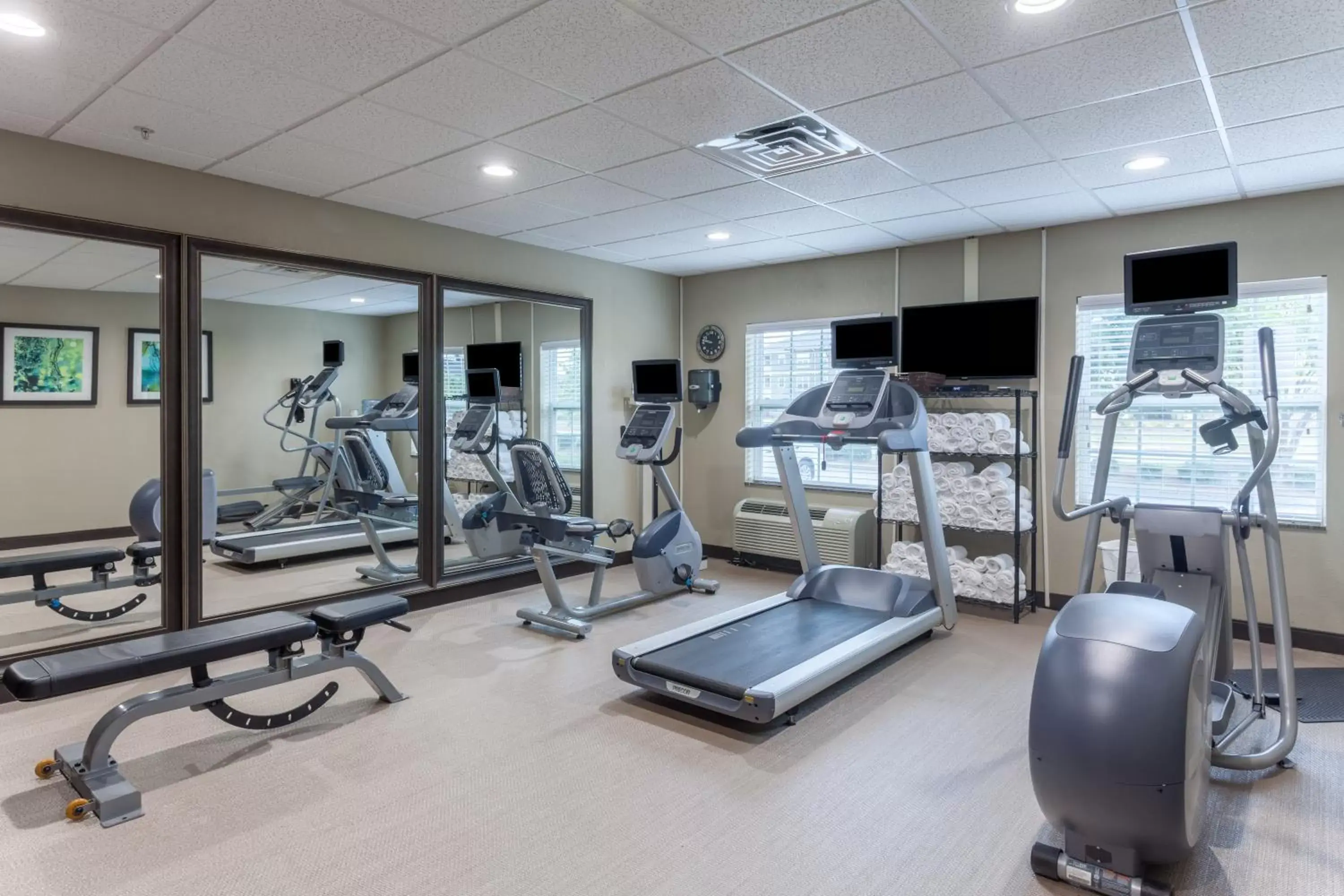 Fitness centre/facilities, Fitness Center/Facilities in Staybridge Suites Greenville I-85 Woodruff Road, an IHG Hotel