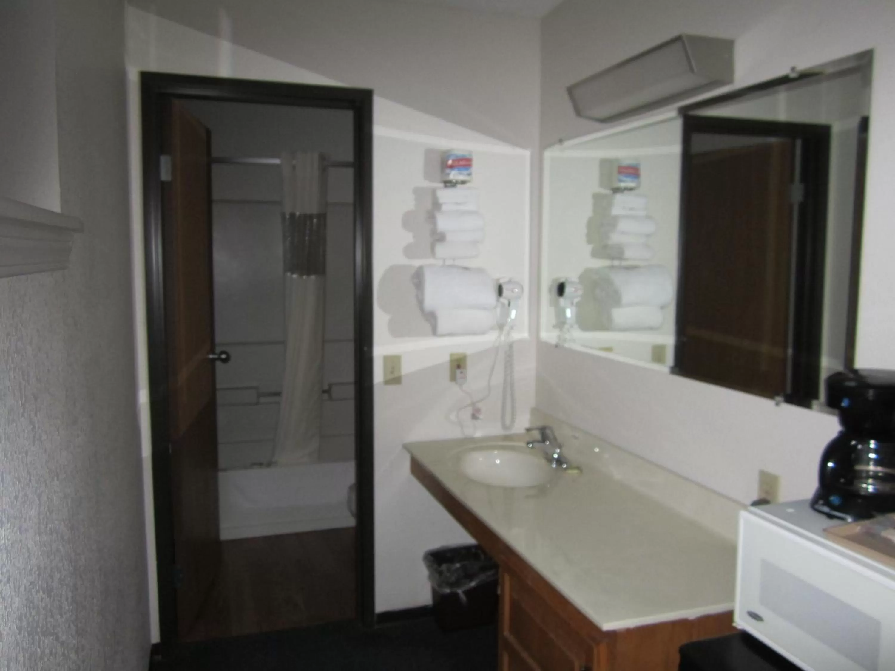 Bathroom in Super 8 by Wyndham Williams Lake BC