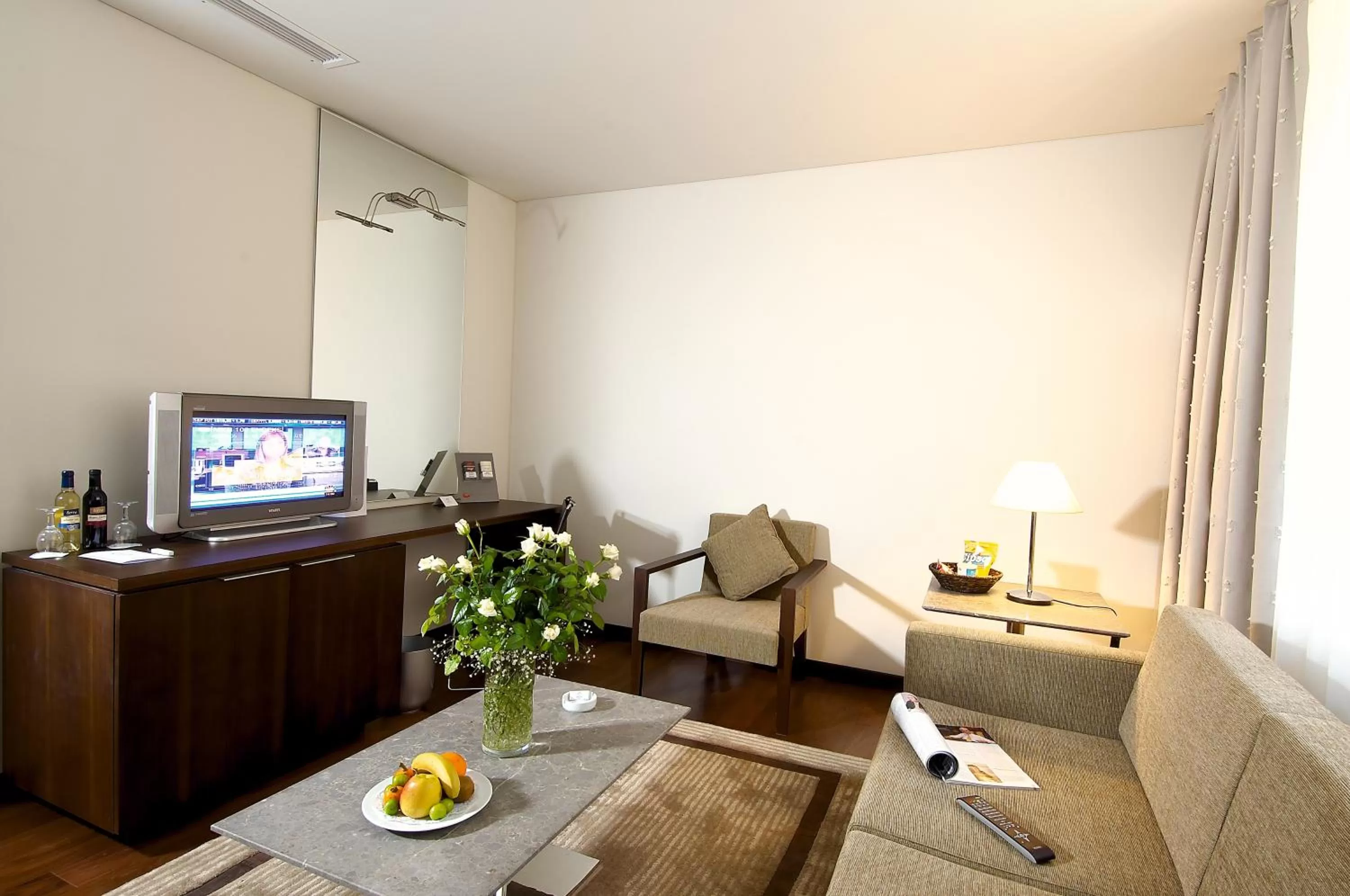 TV and multimedia in Ontur Izmir Otel