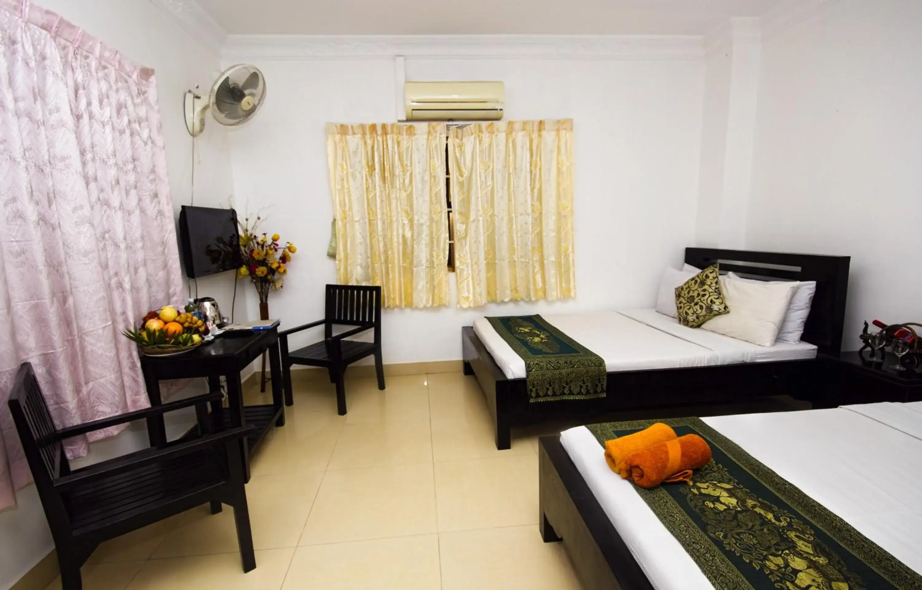 Photo of the whole room, Bed in King Boutique Hotel Photo of the whole room, Bed in King Boutique Hotel