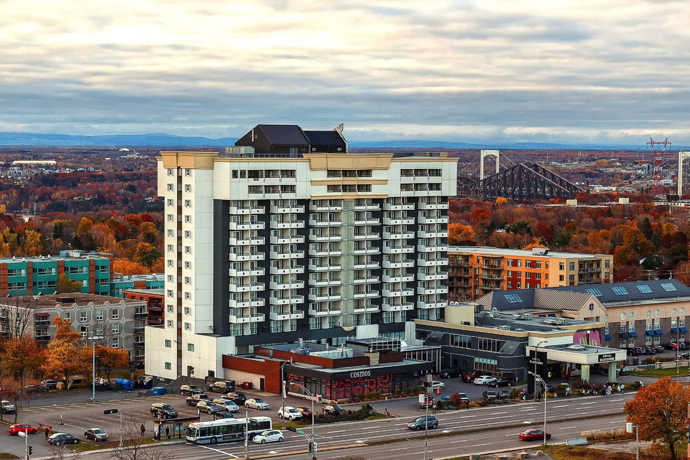 Facade/entrance in Hotel Classique