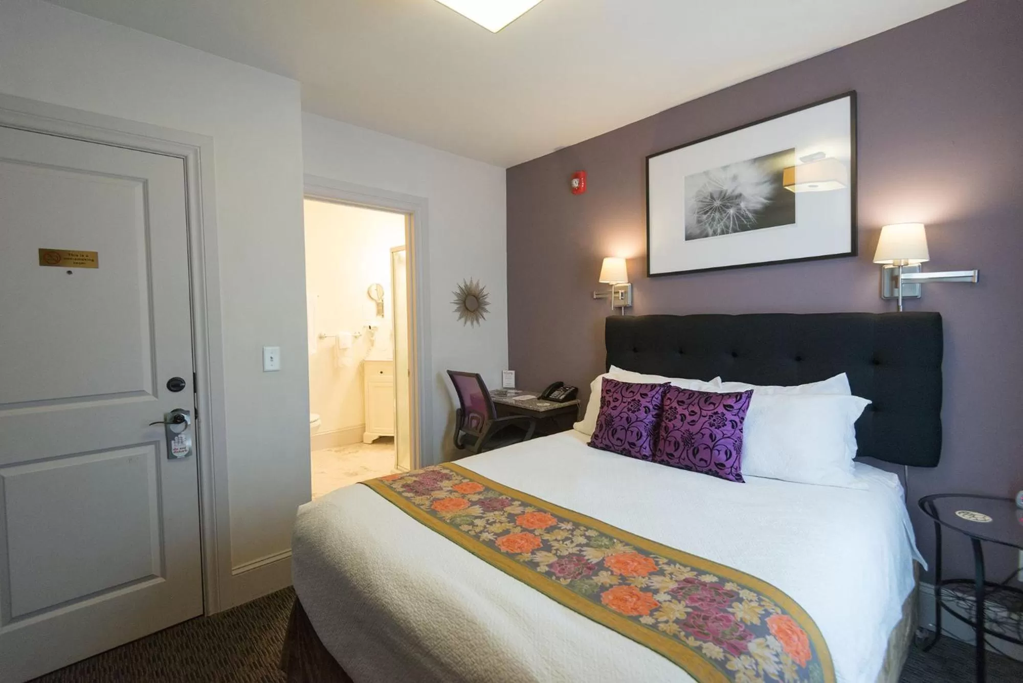 Bed in Camas Boutique Hotel