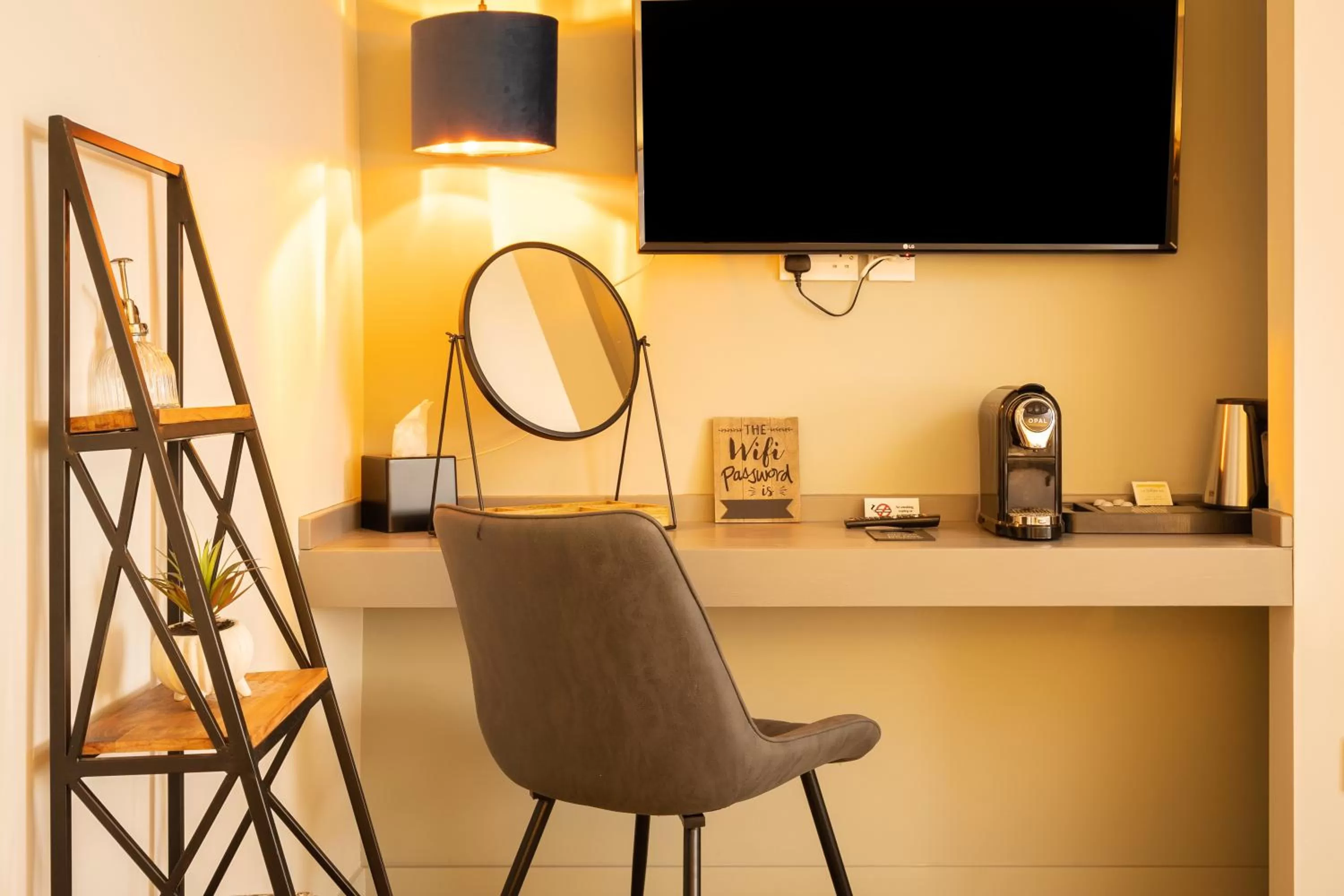 Bedroom, TV/Entertainment Center in The Roost on Rock Road