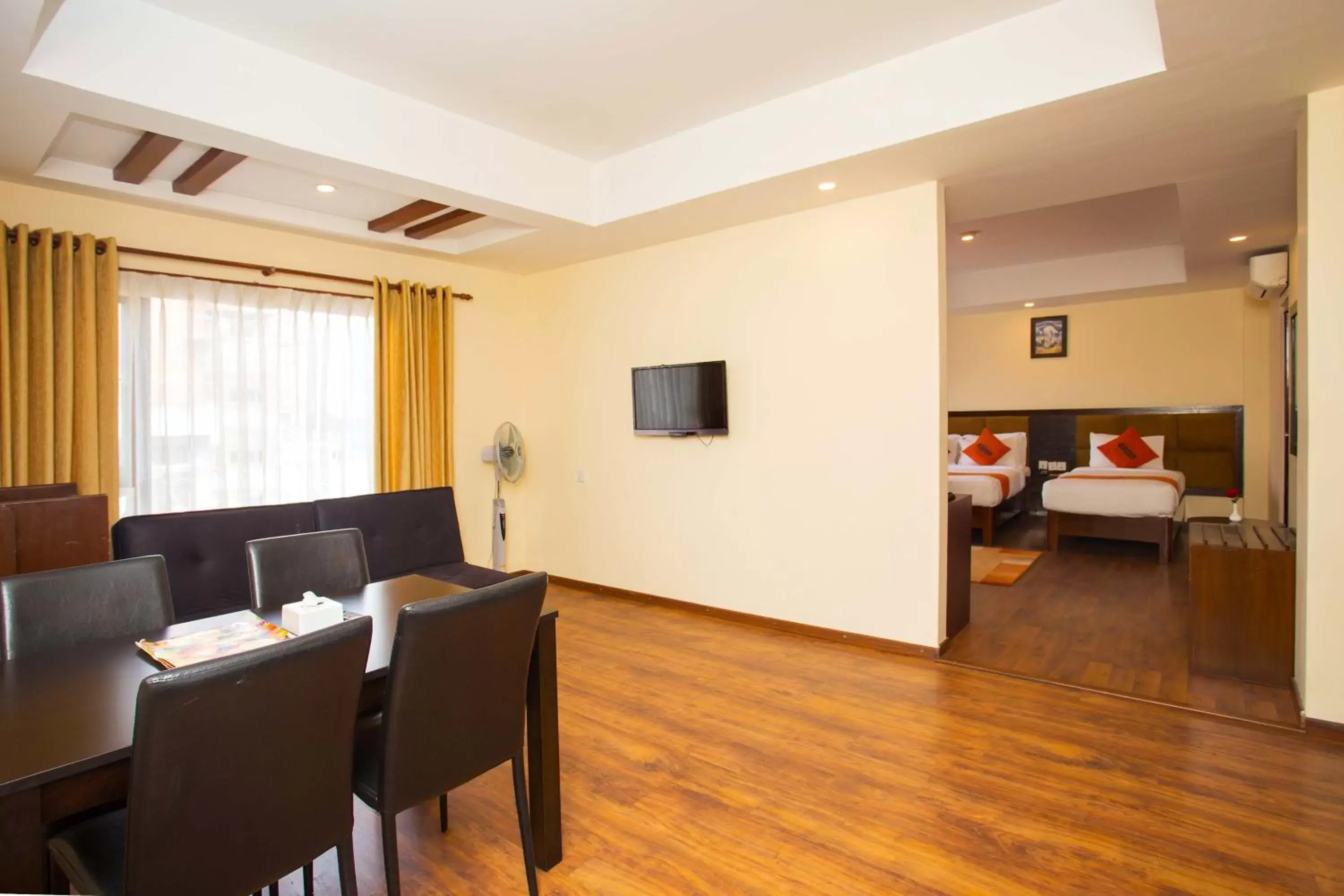 Photo of the whole room, Bed in Hotel Jay Suites Photo of the whole room, Bed in Hotel Jay Suites