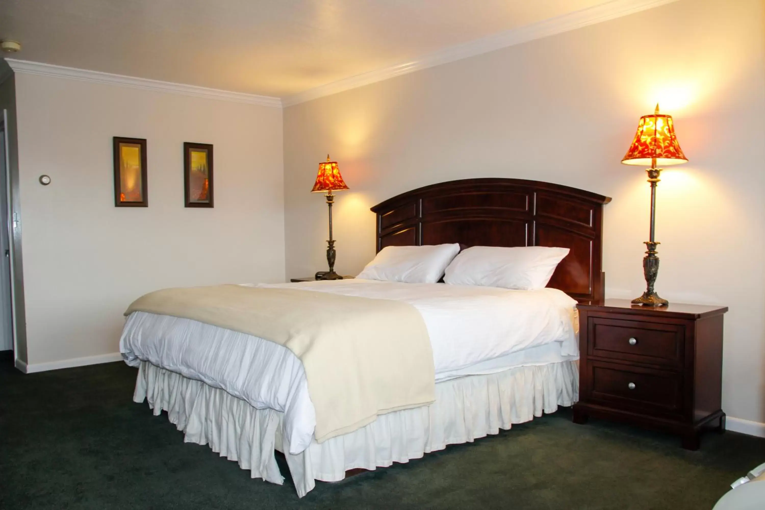Bed in Motel 6-Tremonton, UT