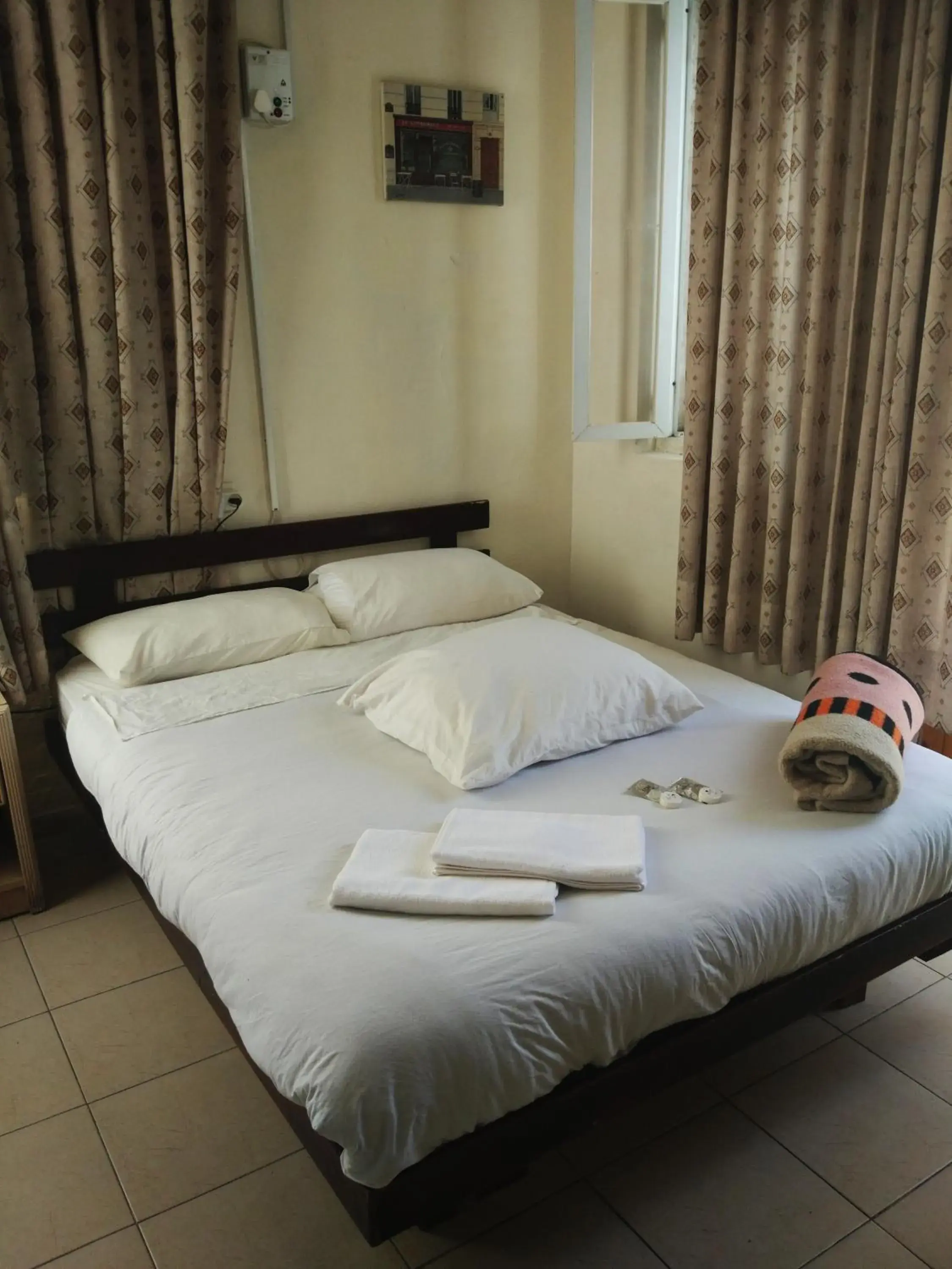 Bed in Momos Hostel