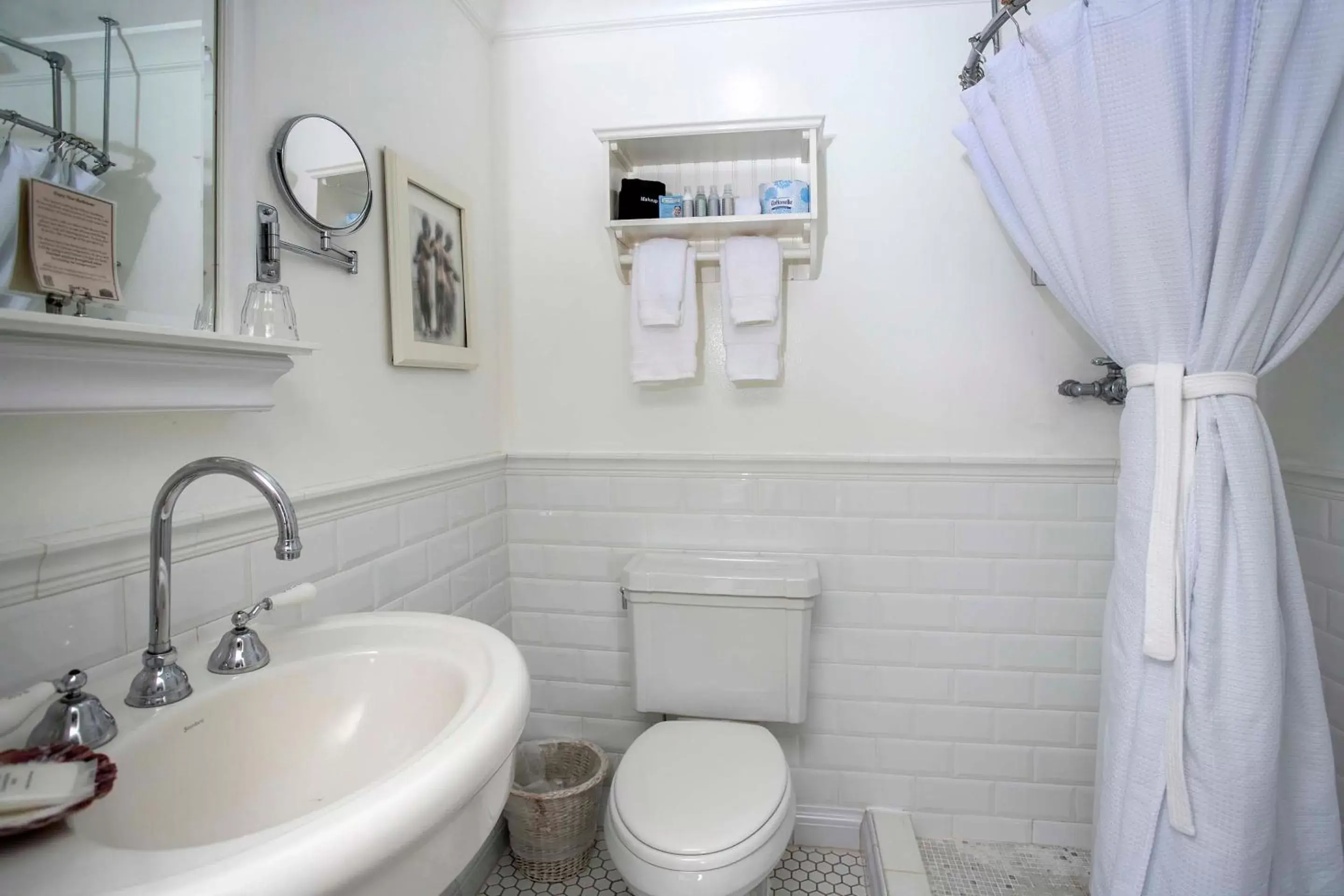 Bathroom in Cannon Beach Hotel Collection