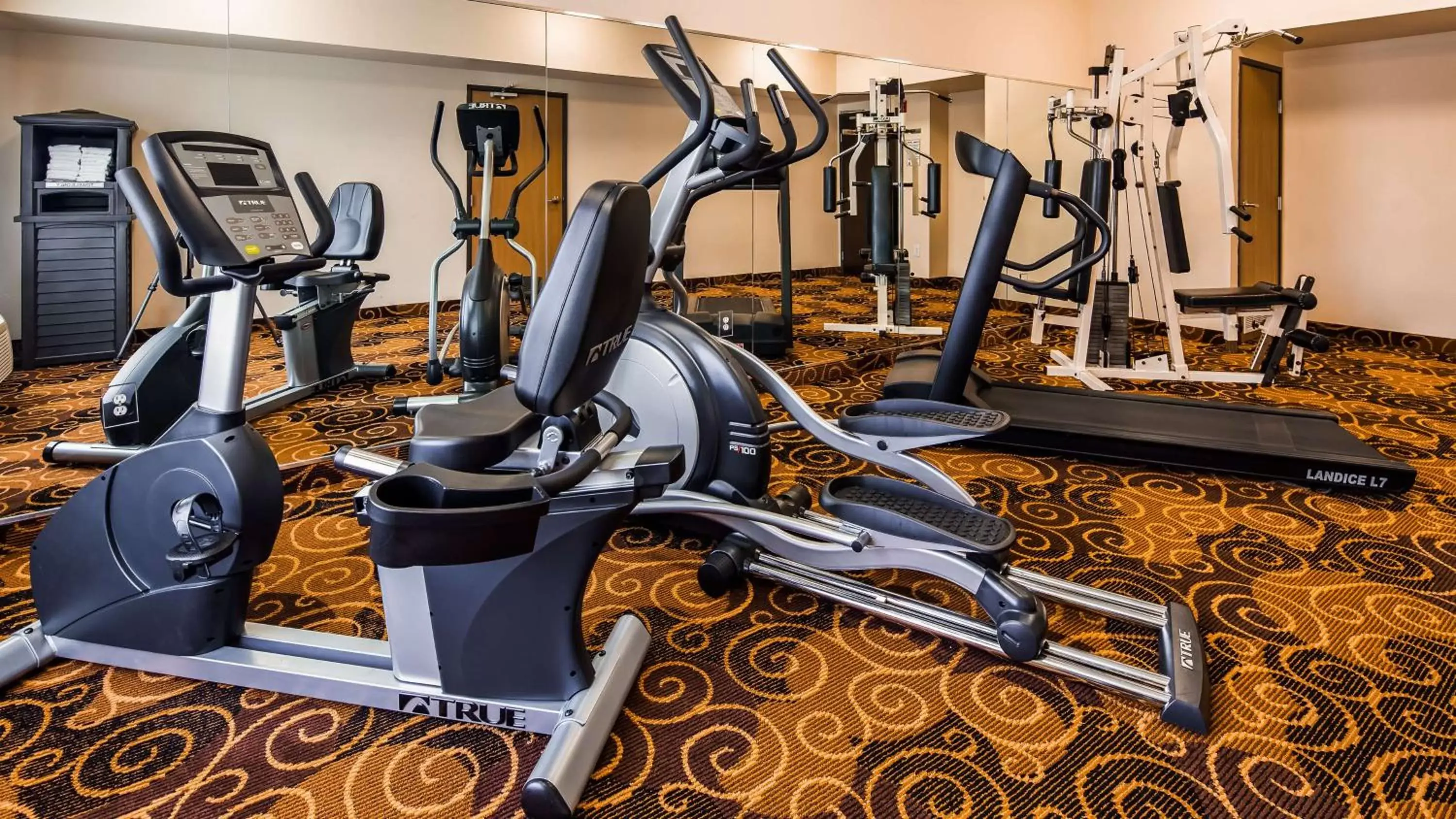 Fitness centre/facilities, Fitness Center/Facilities in Best Western Northwest Inn