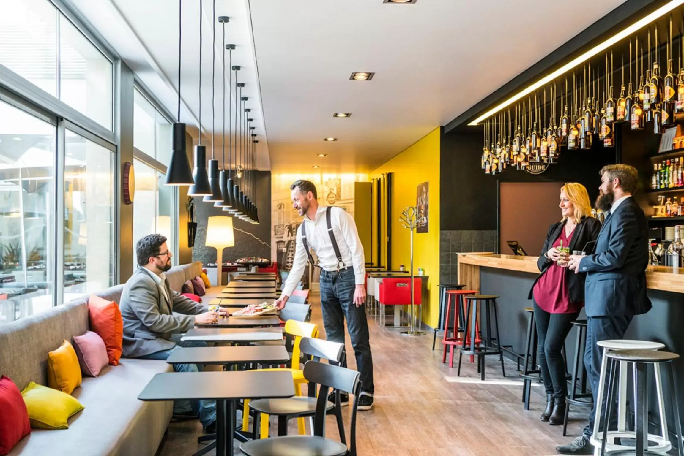 Lounge or bar, Guests in Novotel Lille Centre Gares