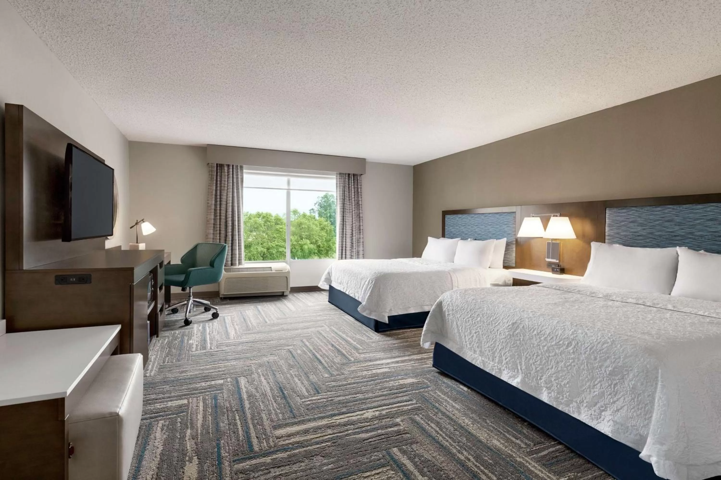 Bedroom, Bed in Hampton Inn & Suites Fruitland