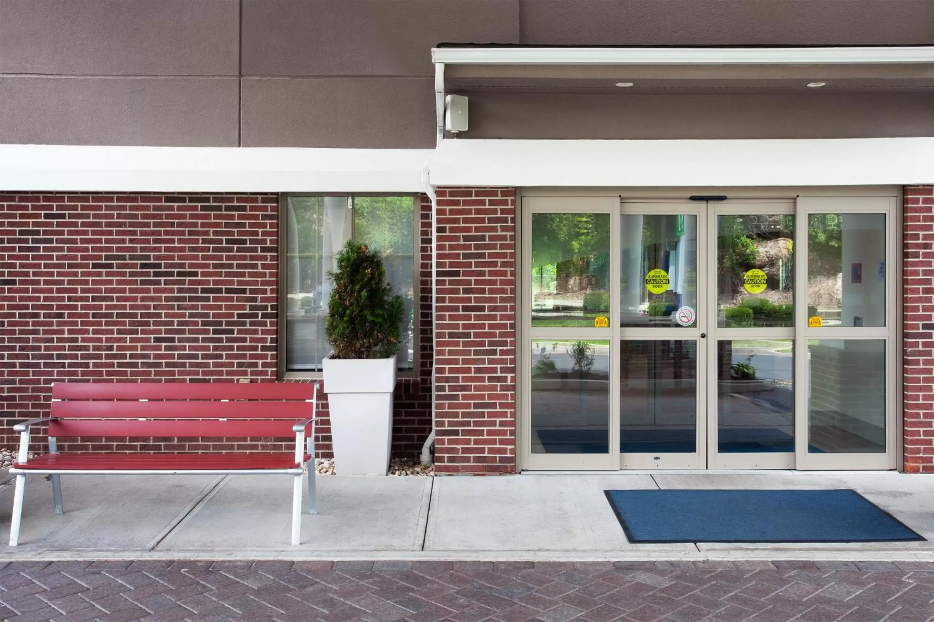 Property building in Holiday Inn Express Haskell-Wayne Area by IHG Property building in Holiday Inn Express Haskell-Wayne Area by IHG