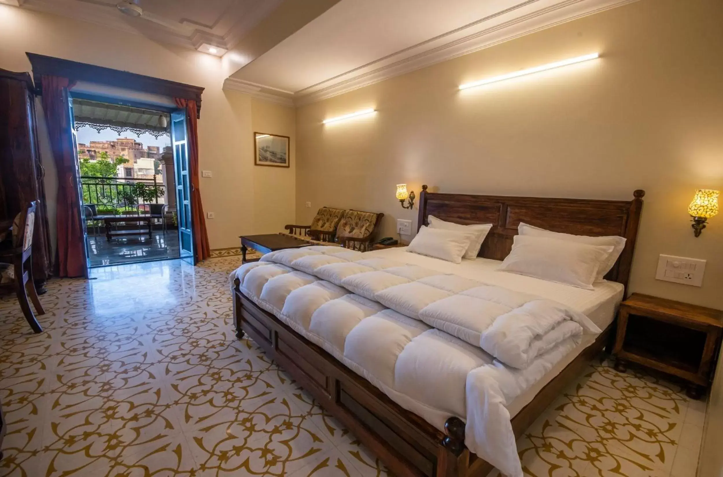 Bed in Hanuwant Niwas Jodhpur Bed in Hanuwant Niwas Jodhpur