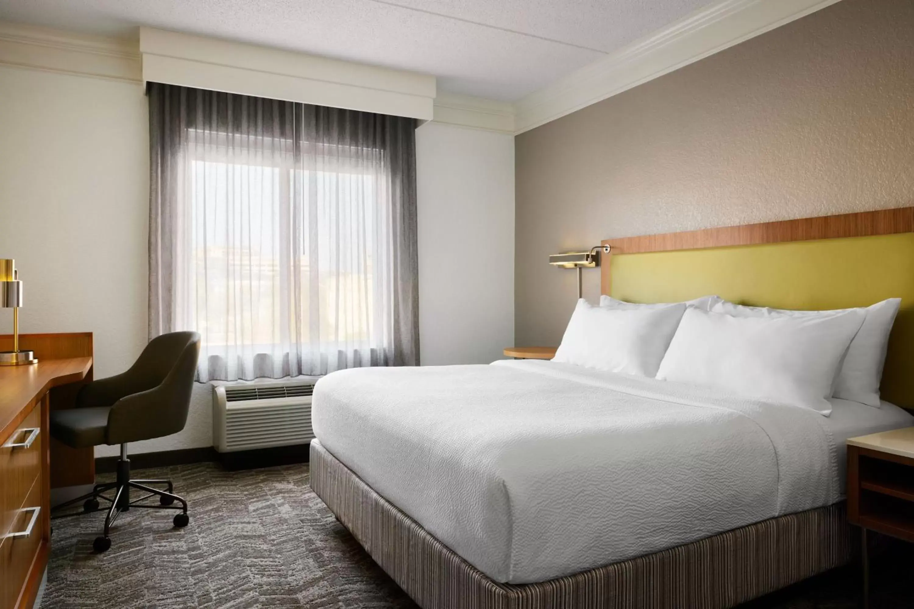 Bedroom, Bed in SpringHill Suites by Marriott San Antonio Downtown-Riverwalk Area