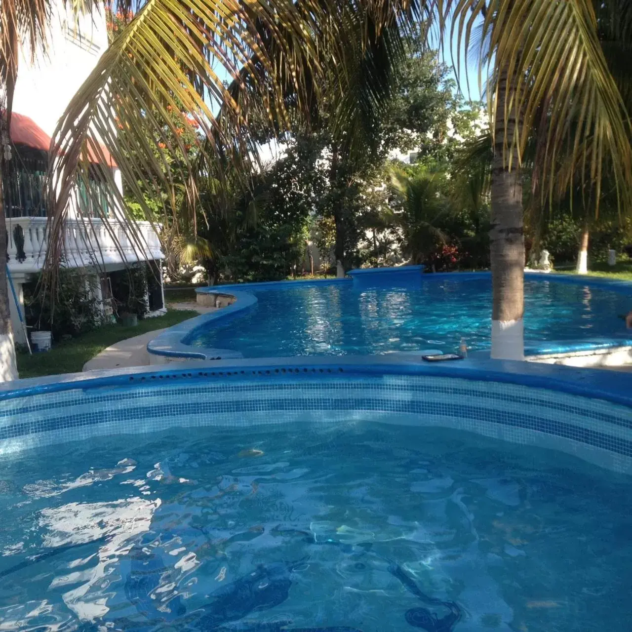 Swimming Pool in Mansion Giahn Bed & Breakfast