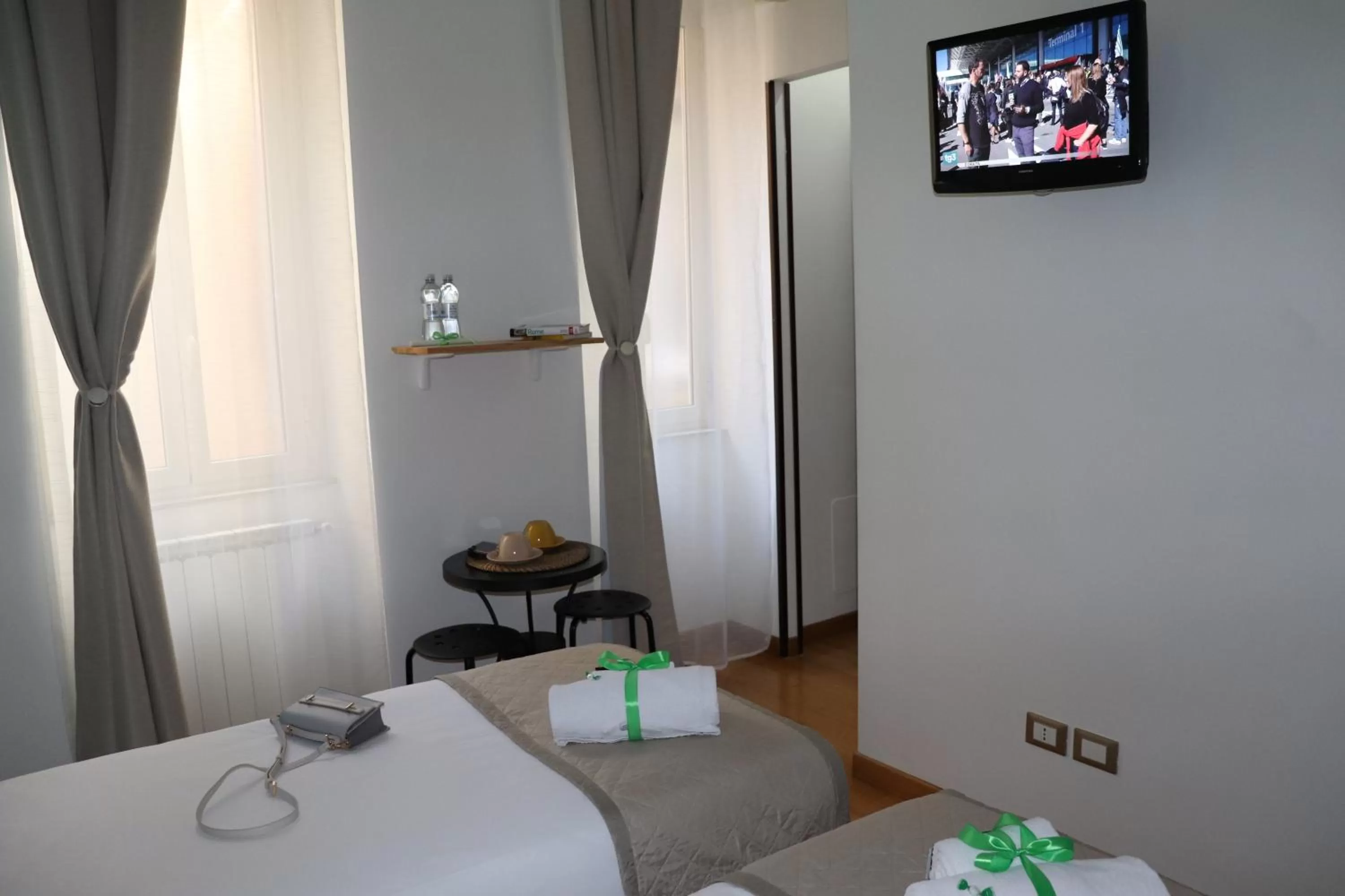 TV and multimedia, Bed in B&B Gaudium Colosseo