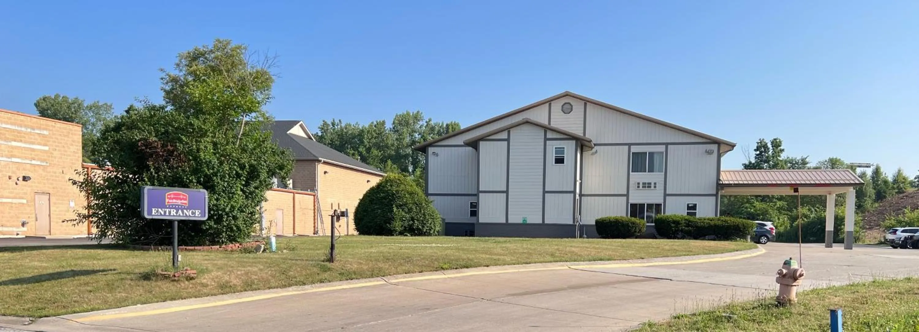 Property building in FairBridge Inn Express Chesterton