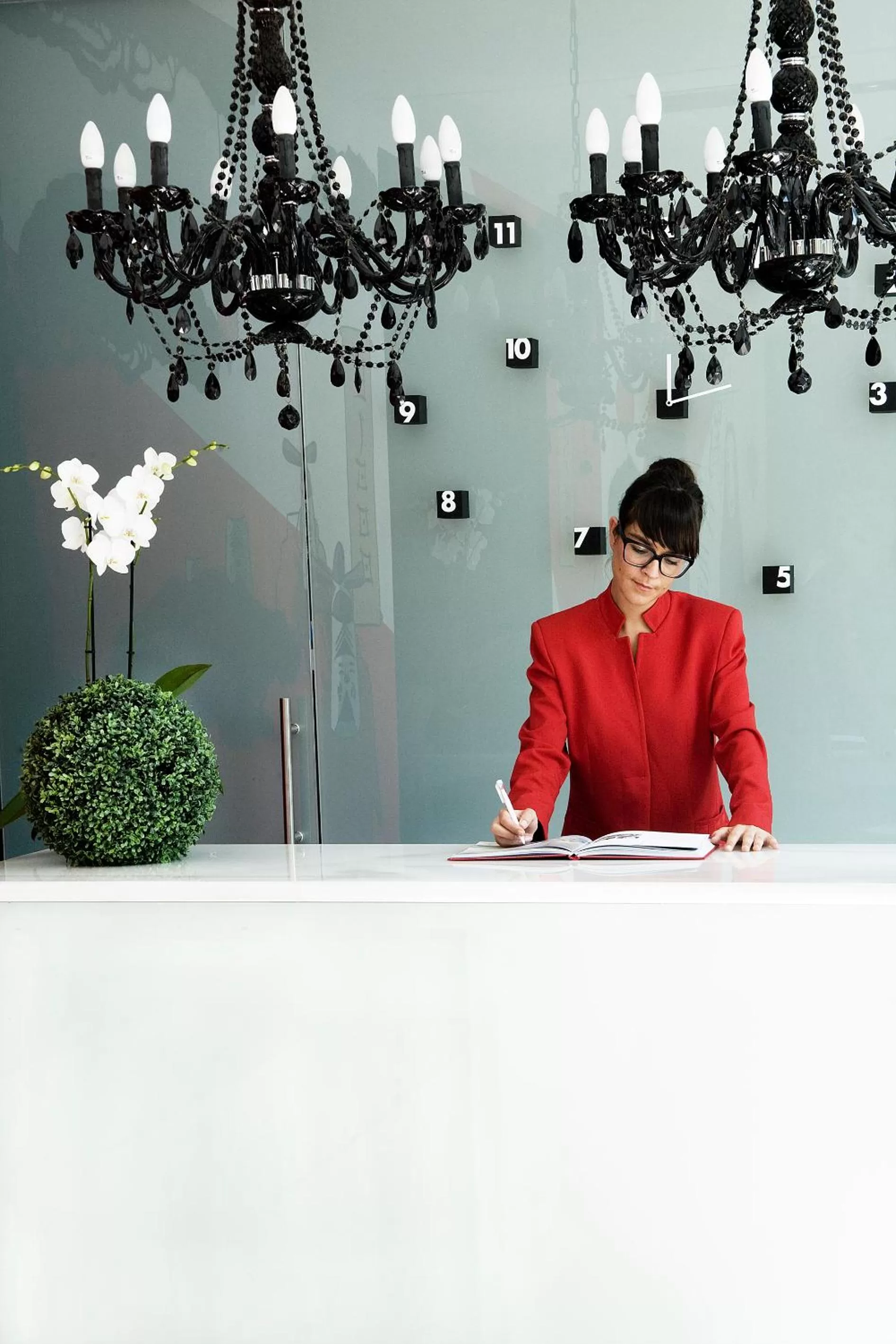 Staff in Dormirdcine