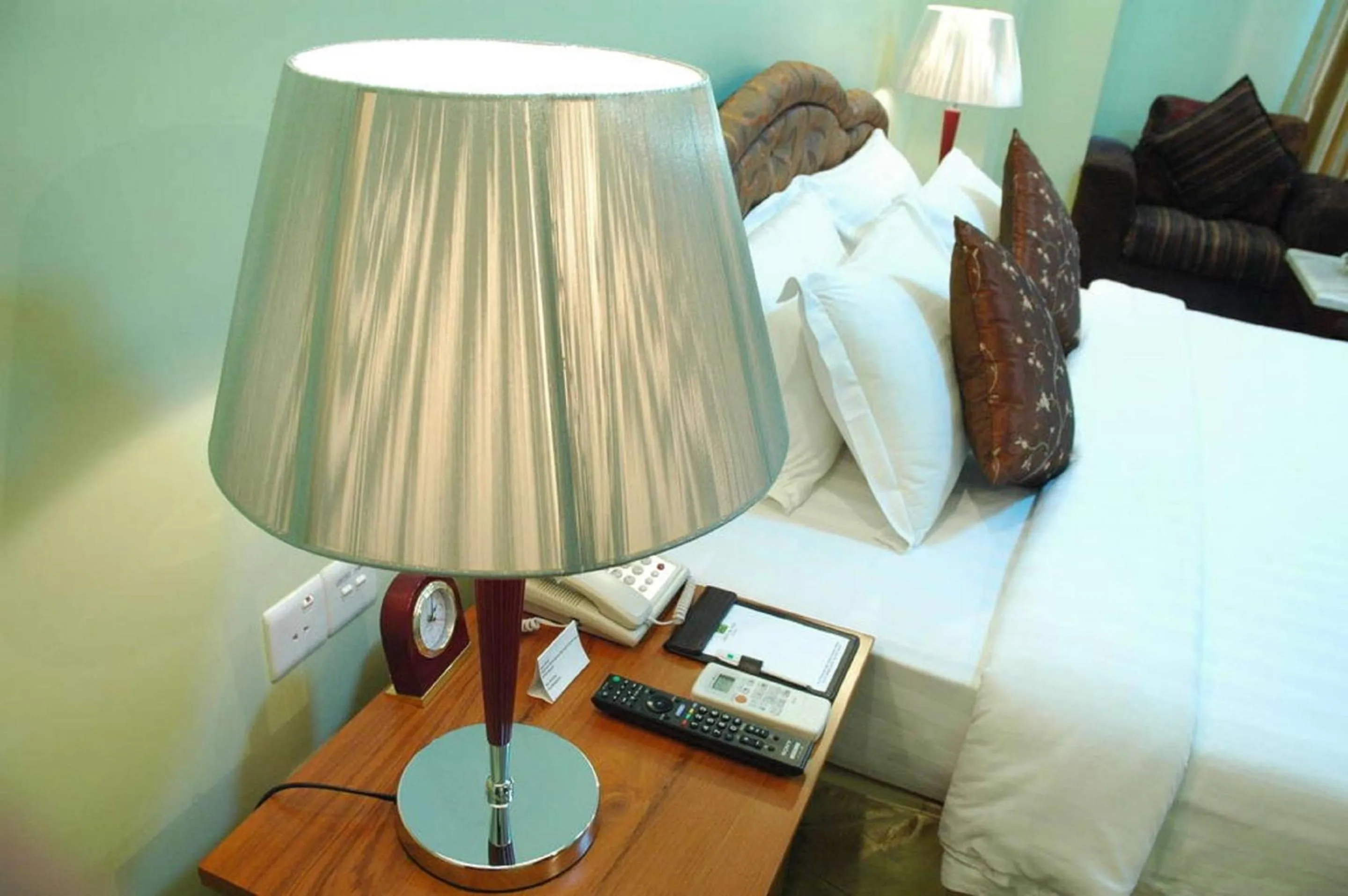 Bedroom in Best Western Green Hill Hotel