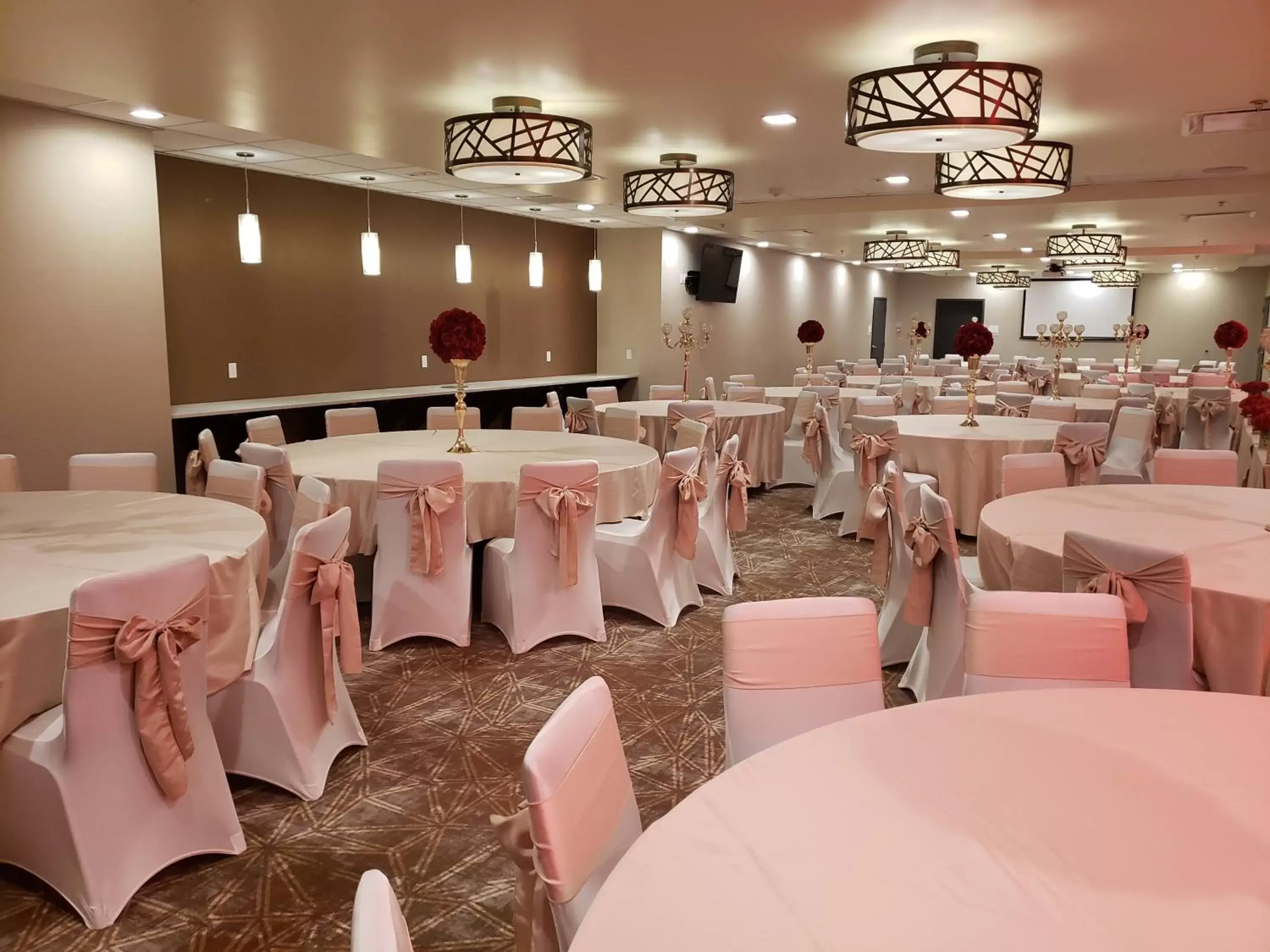 Banquet/Function facilities, Banquet Facilities in Holiday Inn Tacoma Mall, an IHG Hotel