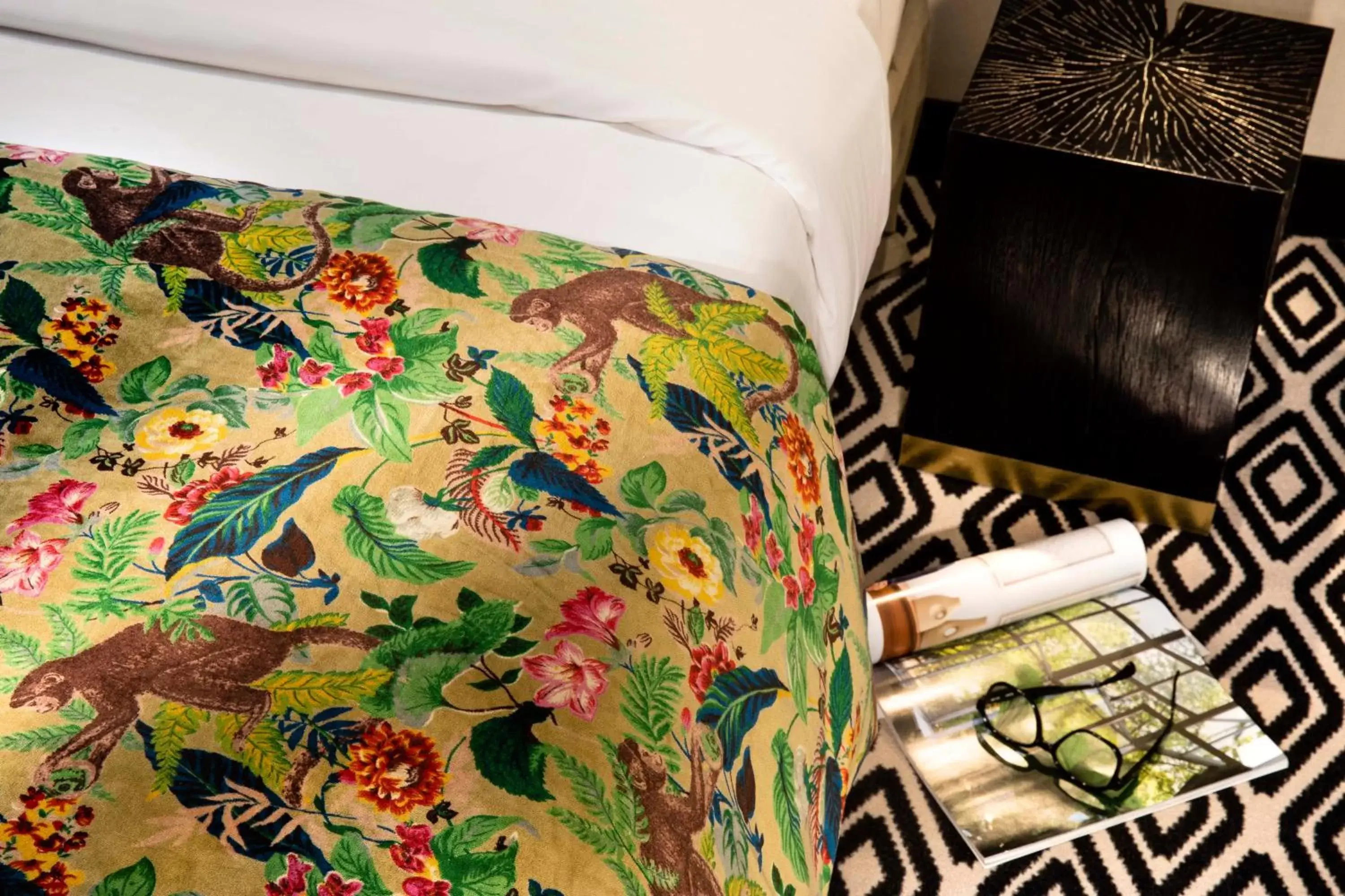 Bed in Hôtel Maxim Quartier Latin Bed in Hôtel Maxim Quartier Latin