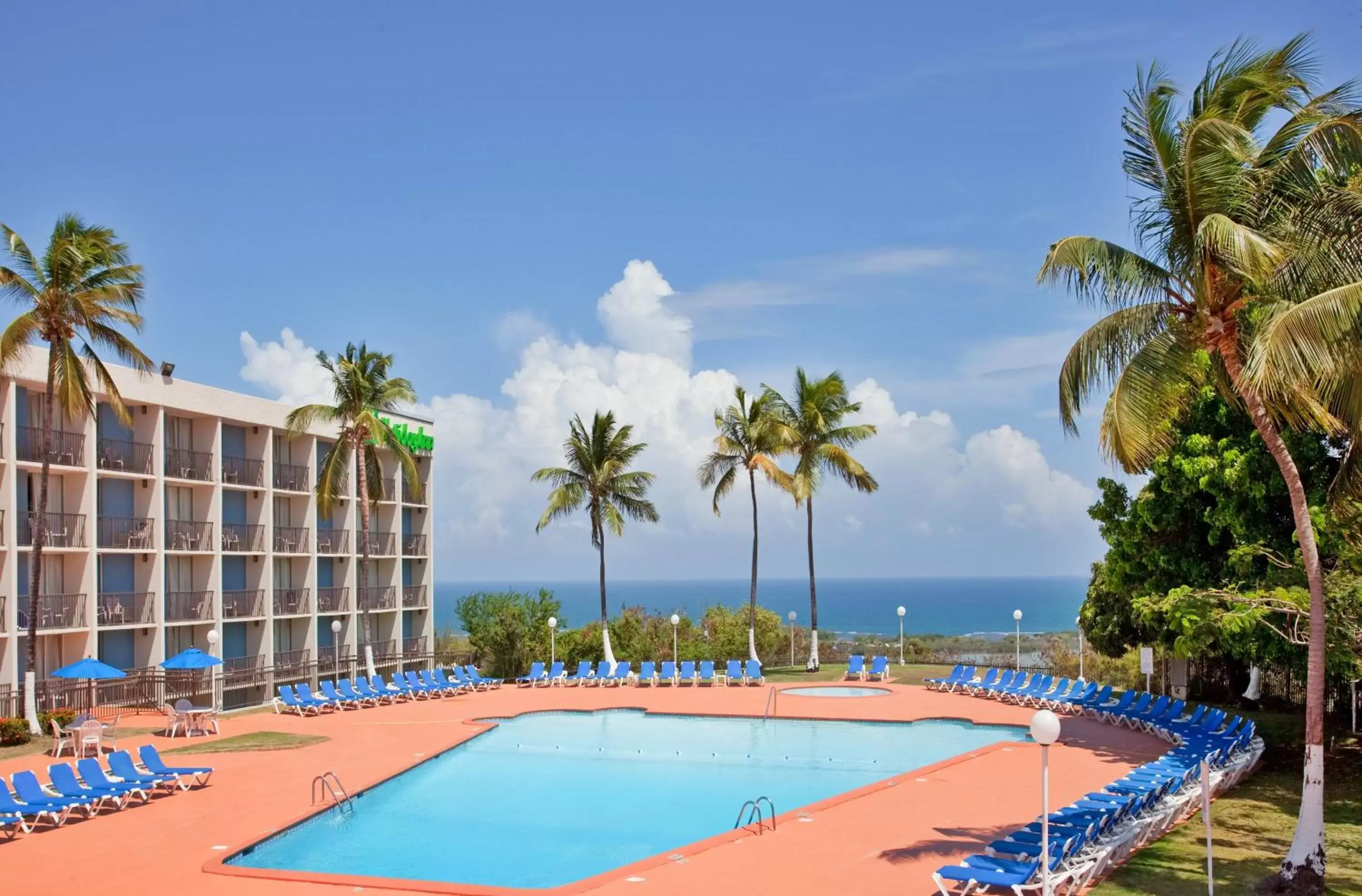 Swimming Pool in Holiday Inn Ponce & El Tropical Casino, an IHG Hotel