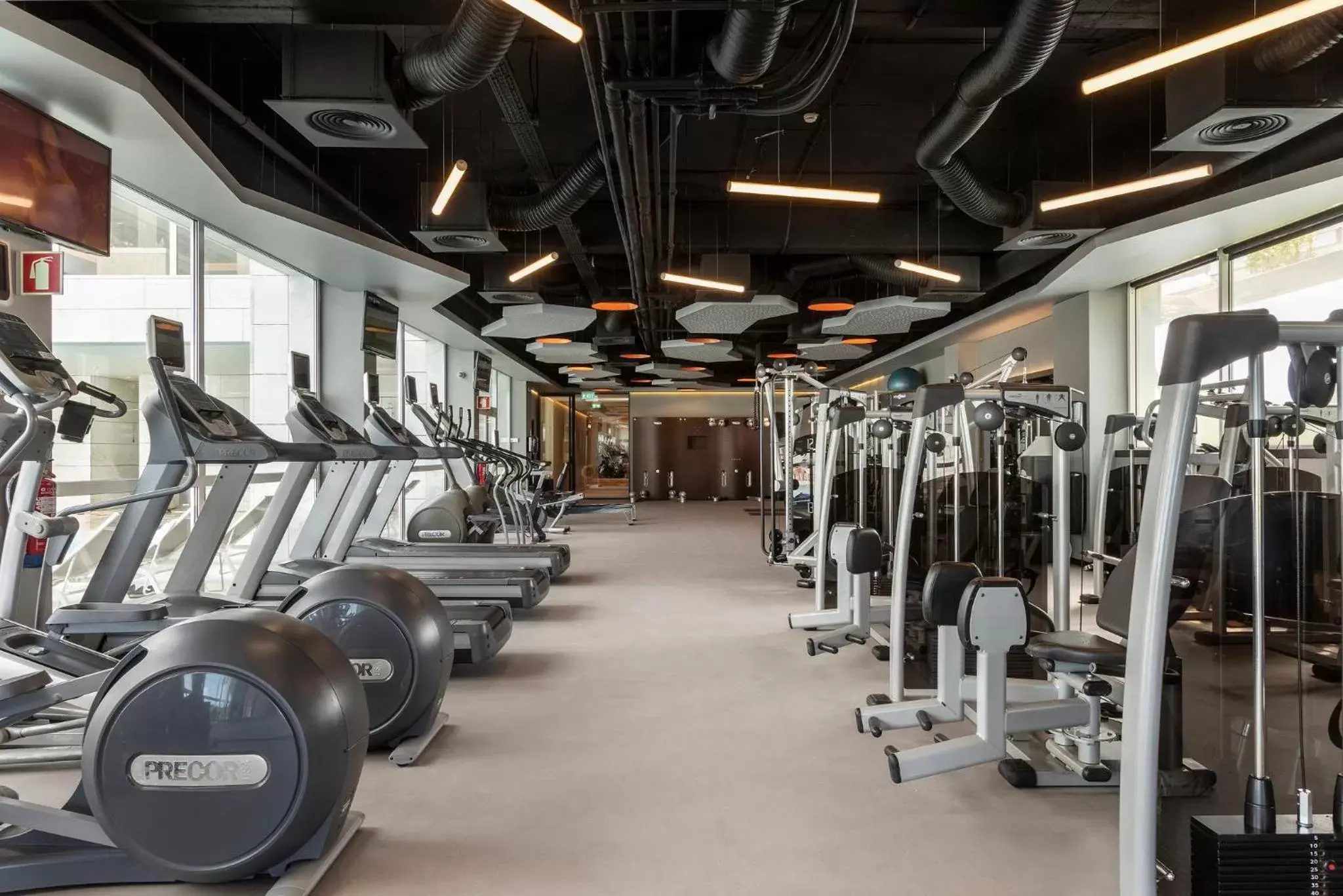 Fitness centre/facilities, Fitness Center/Facilities in Crowne Plaza - Caparica Lisbon