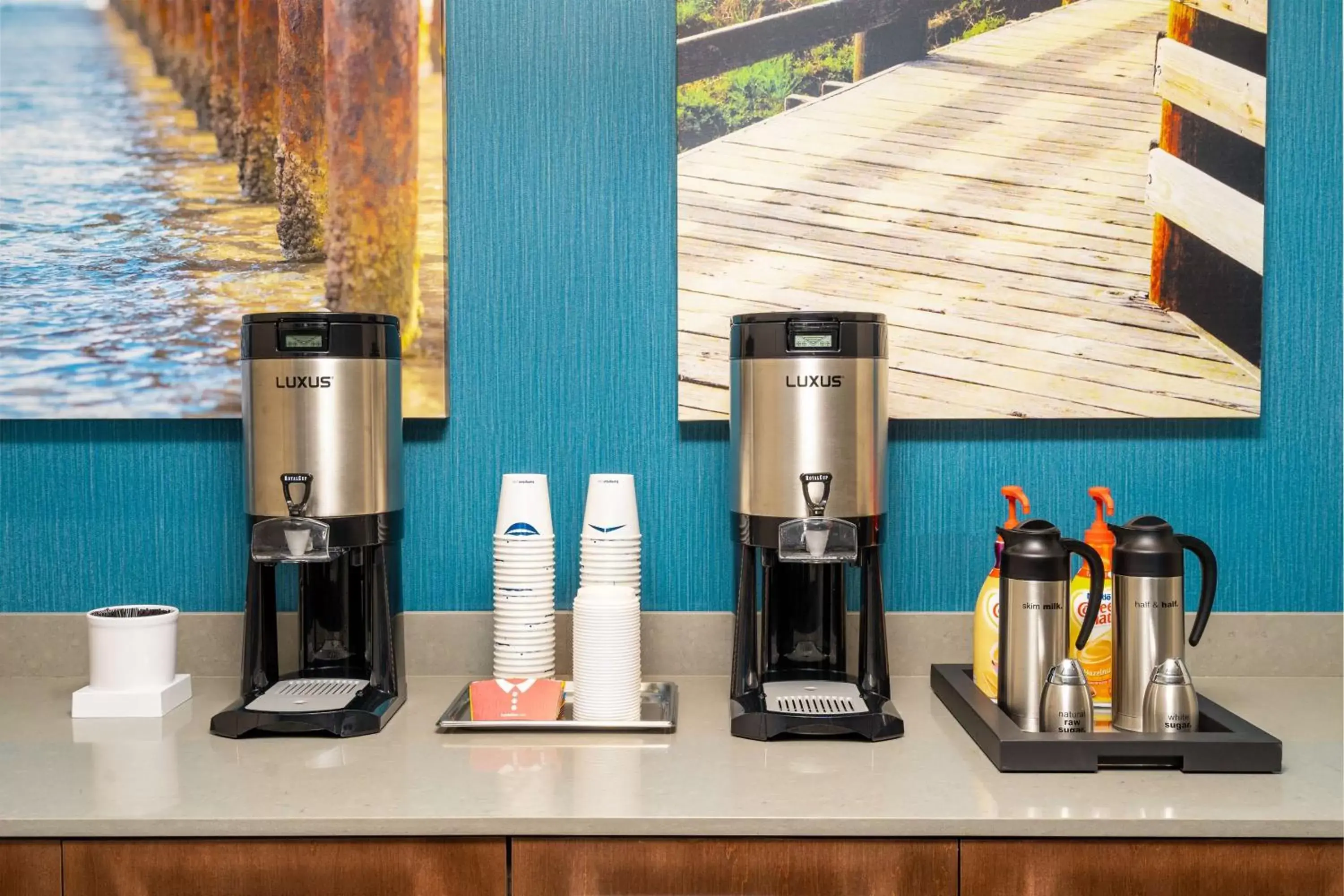 Breakfast, Coffee/Tea Facilities in Hampton Inn & Suites Imperial Beach San Diego, Ca