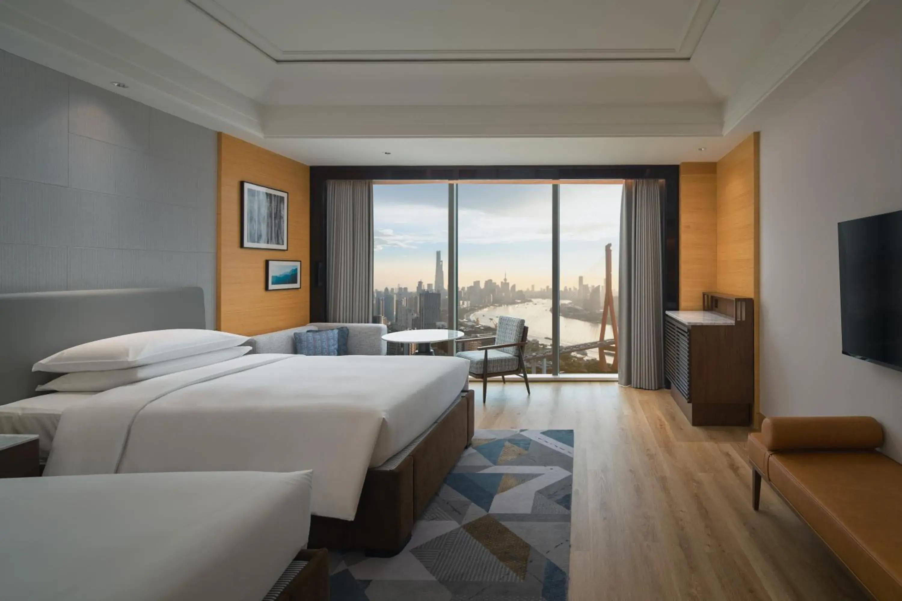 Bed in Sheraton Shanghai Pudong Riverside