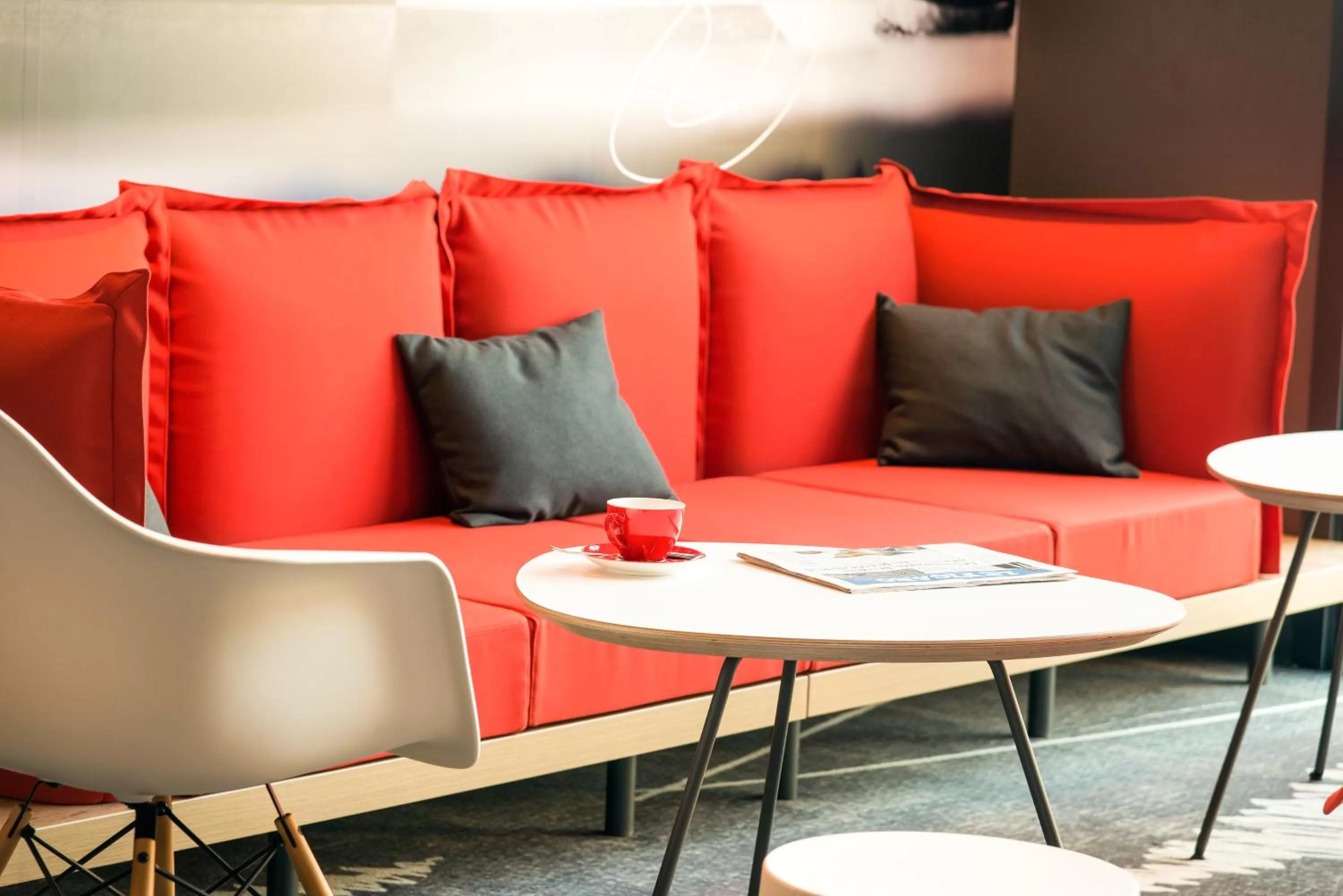 Lobby or reception in ibis Sisteron