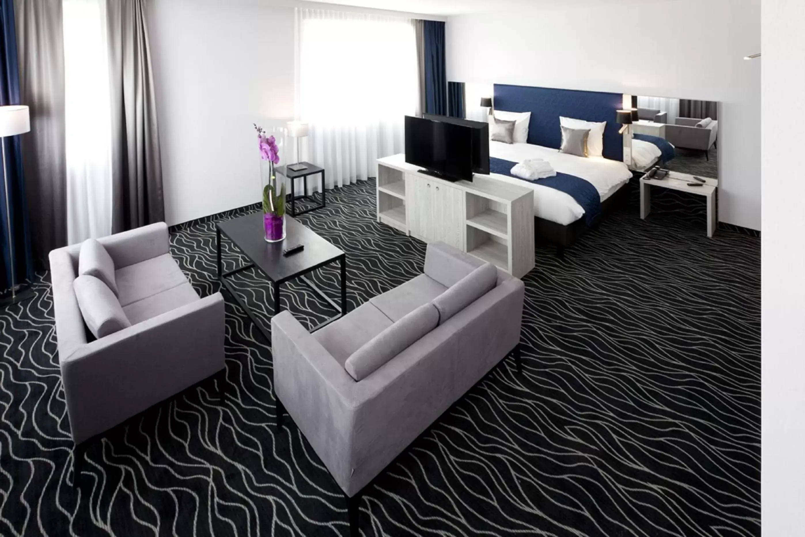 Bedroom, Seating Area in Van der Valk Hotel Mons Congres