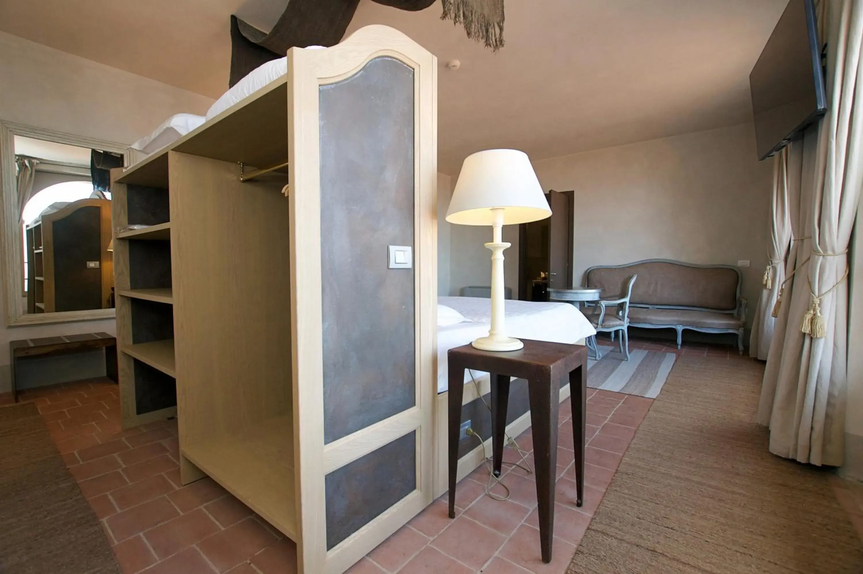 Bedroom, Seating Area in Hotel San Giovanni Resort