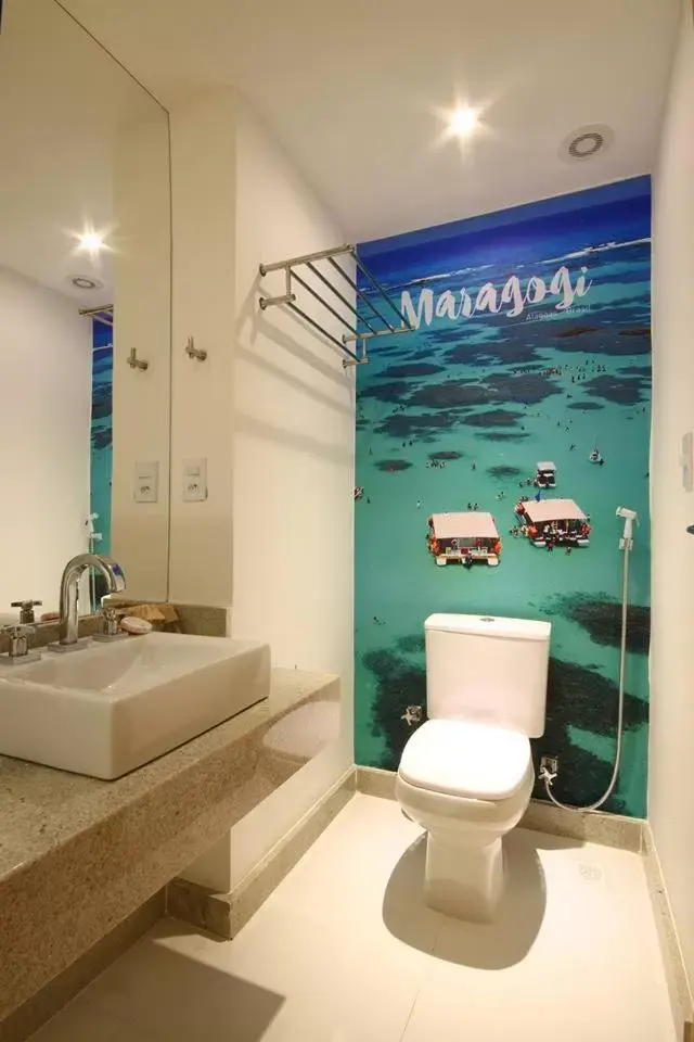 Bathroom in Paradiso Peró Praia Hotel