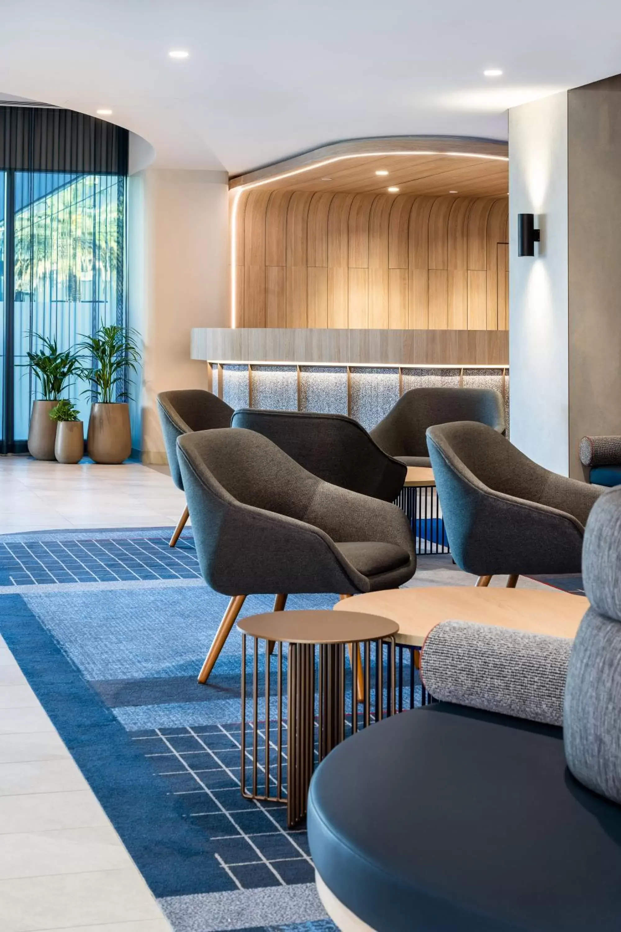 Lobby or reception, Lounge/Bar in Novotel Melbourne Preston