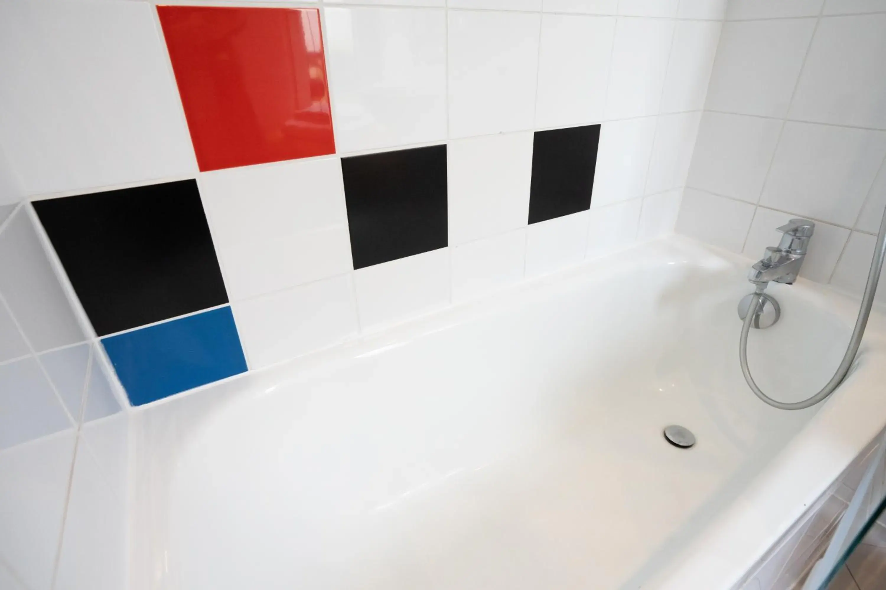 Bathroom in Hotel Du Mont Dore Batignolles