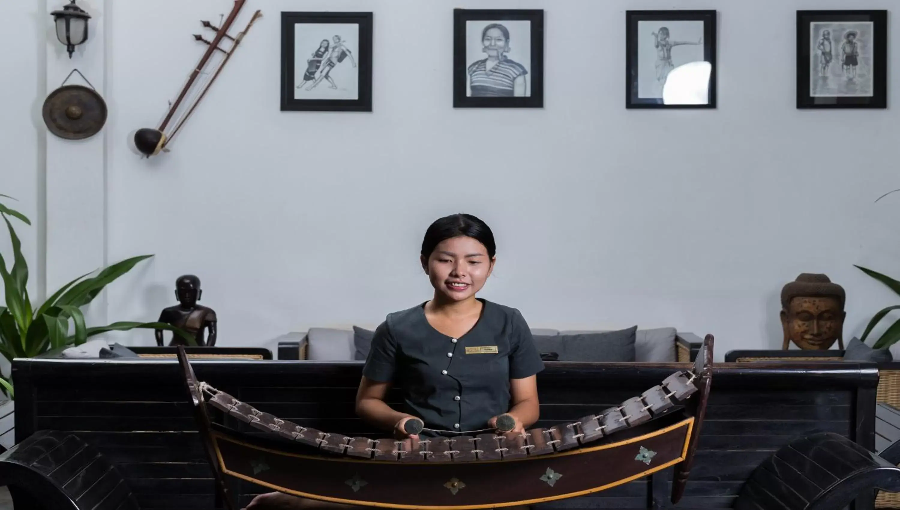 Staff in The Cyclo d'Angkor Boutique Hotel
