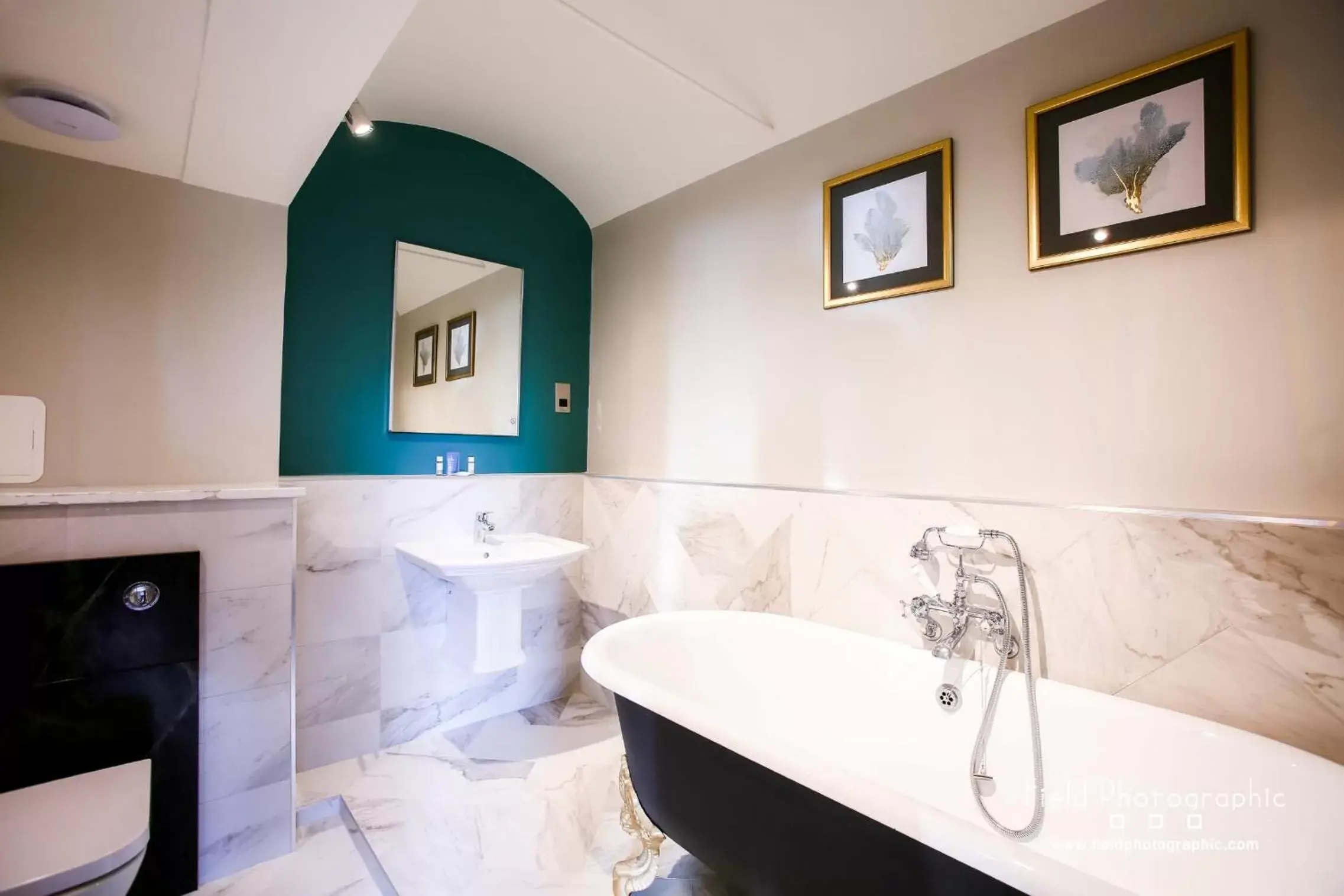 Bathroom in Makeney Hall Hotel