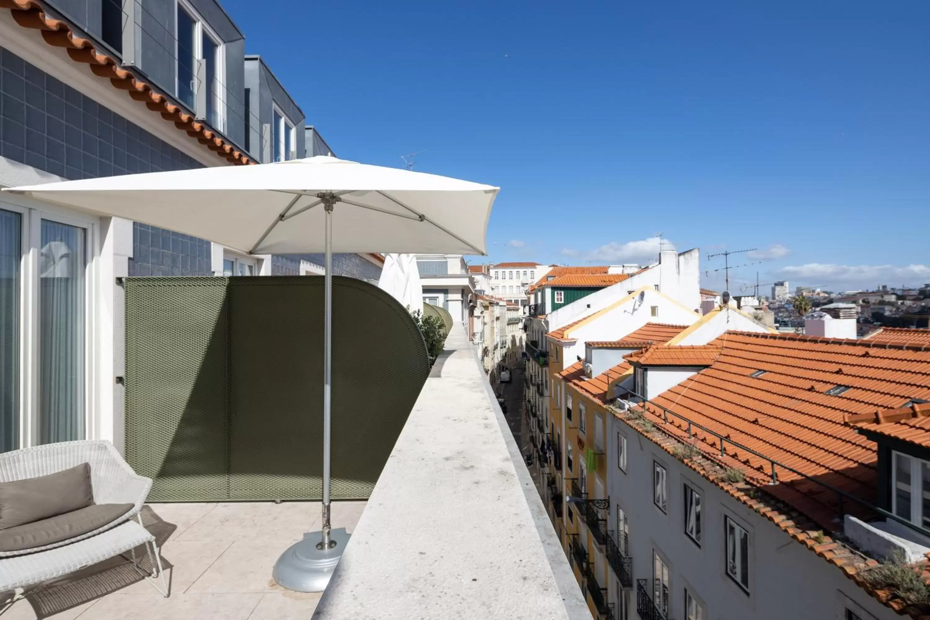 Balcony/Terrace in Lisboa Pessoa Hotel