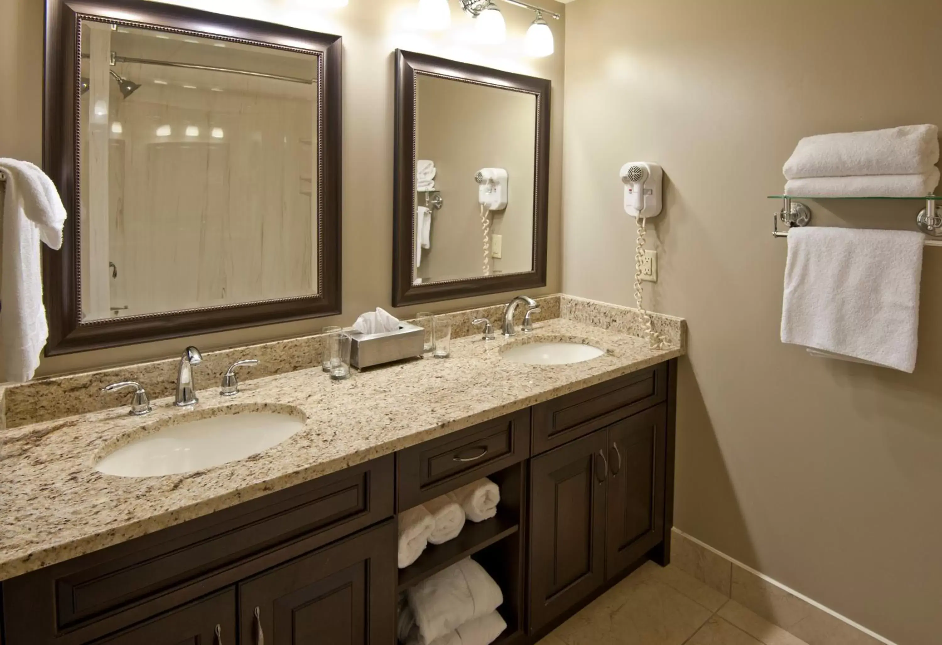 Bathroom in Visitor's Inn