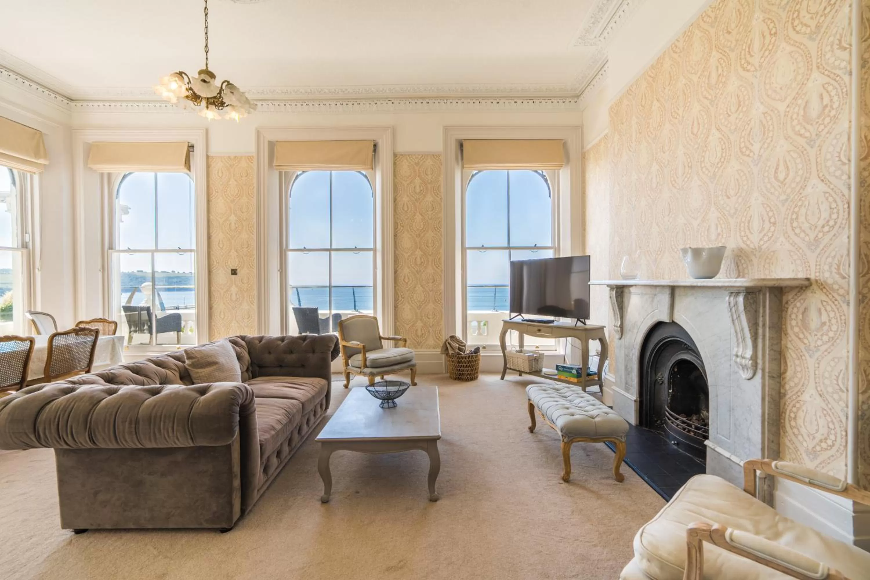 Living room in 1 Elliot Terrace