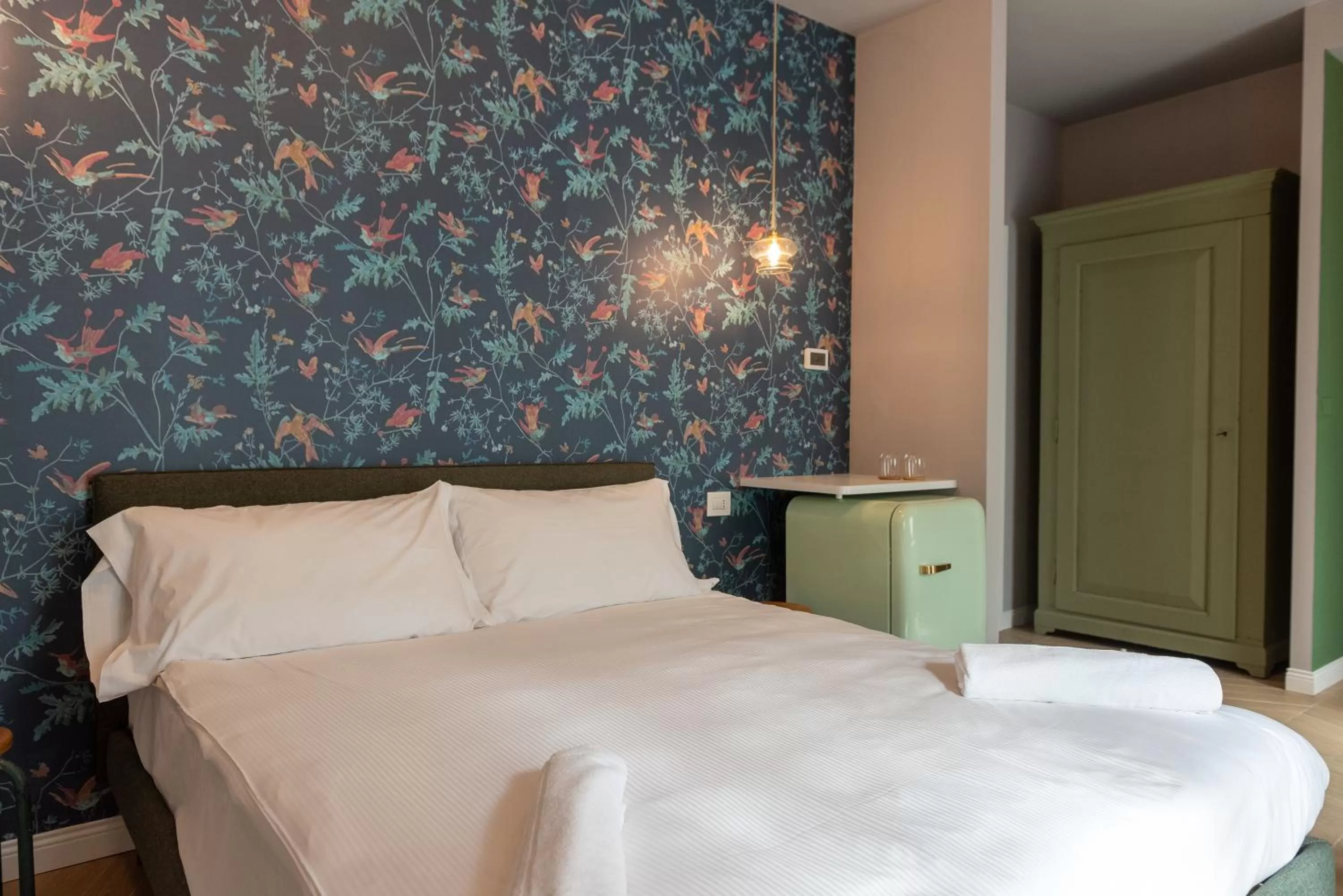 Bed in CASA Room Apartments Machiavelli 13