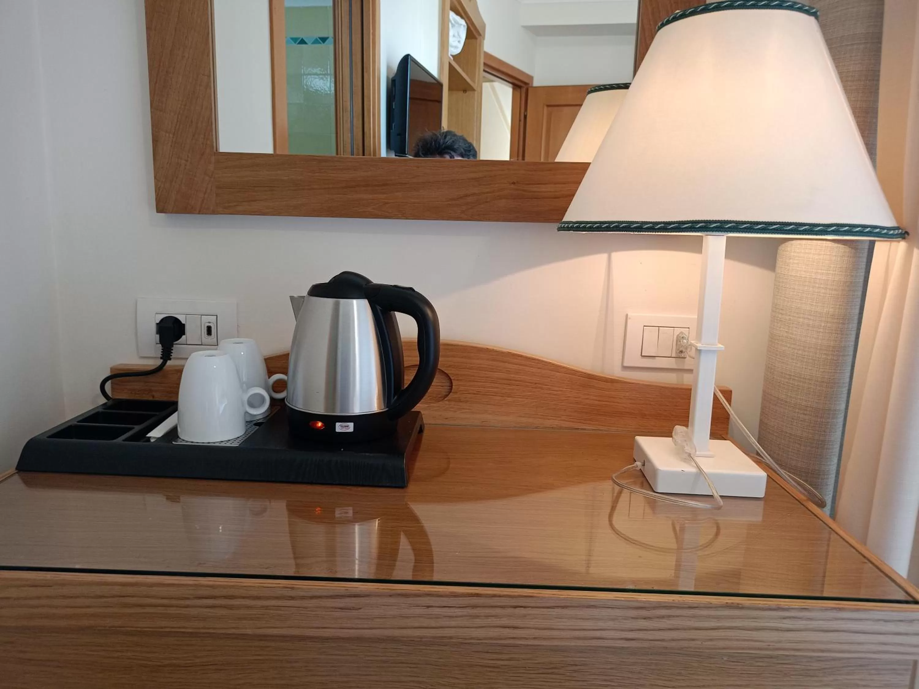 Coffee/tea facilities in Hotel Tourist