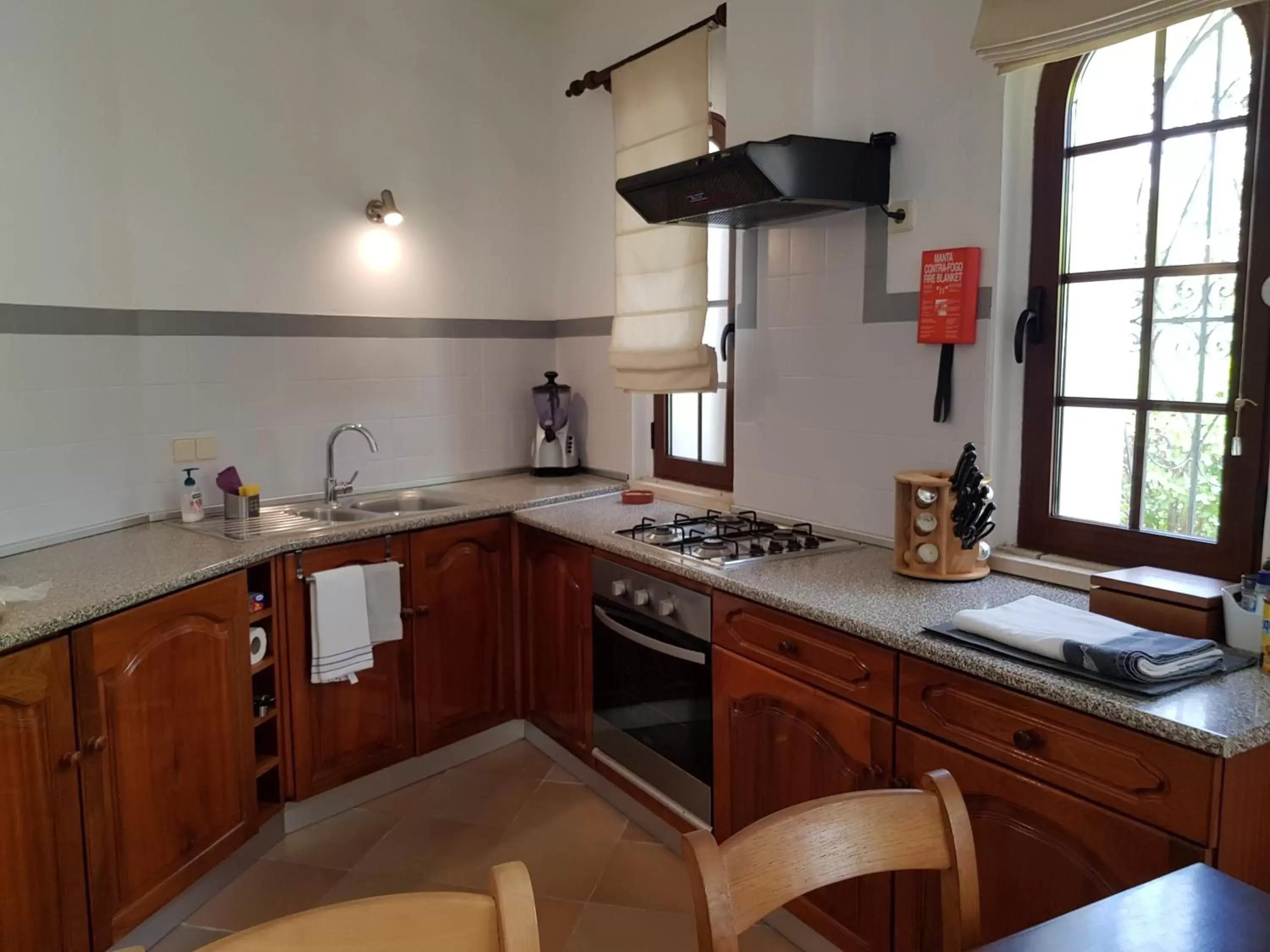 Kitchen/Kitchenette in Monte-Bougainvillea