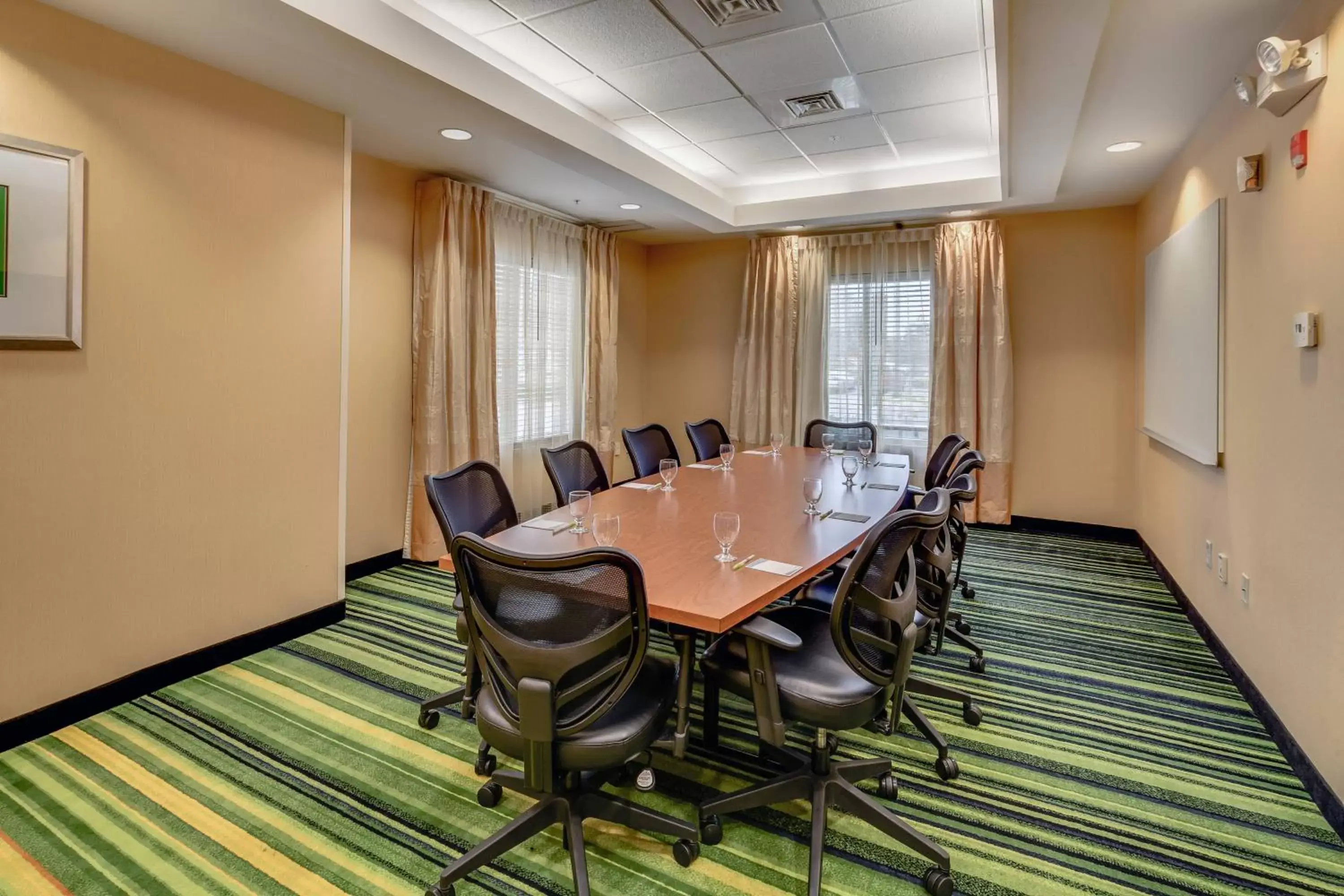 Meeting/conference room in Fairfield Inn and Suites Jacksonville Beach