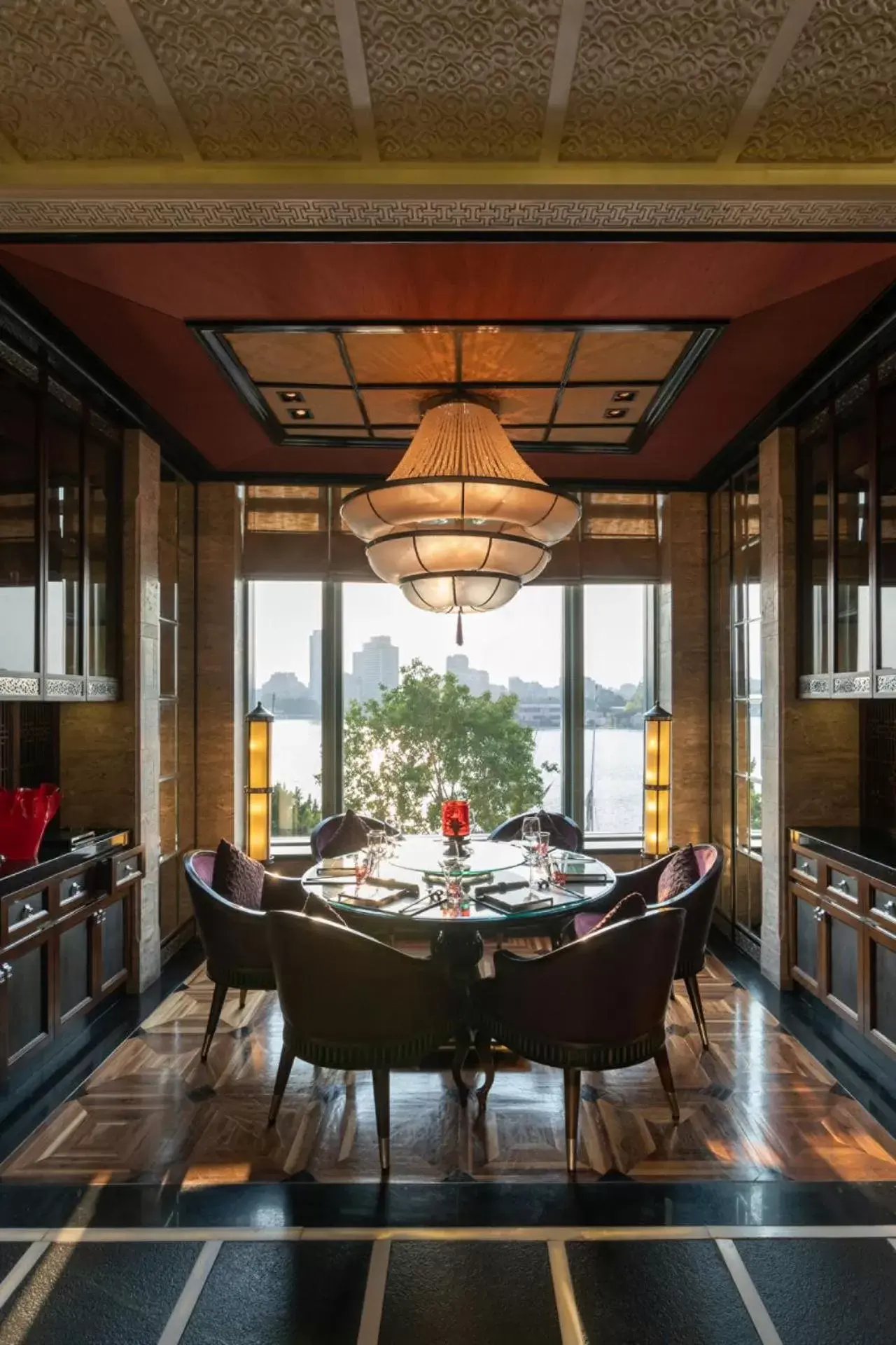 Restaurant/places to eat in Four Seasons Hotel Cairo at Nile Plaza Restaurant/places to eat in Four Seasons Hotel Cairo at Nile Plaza