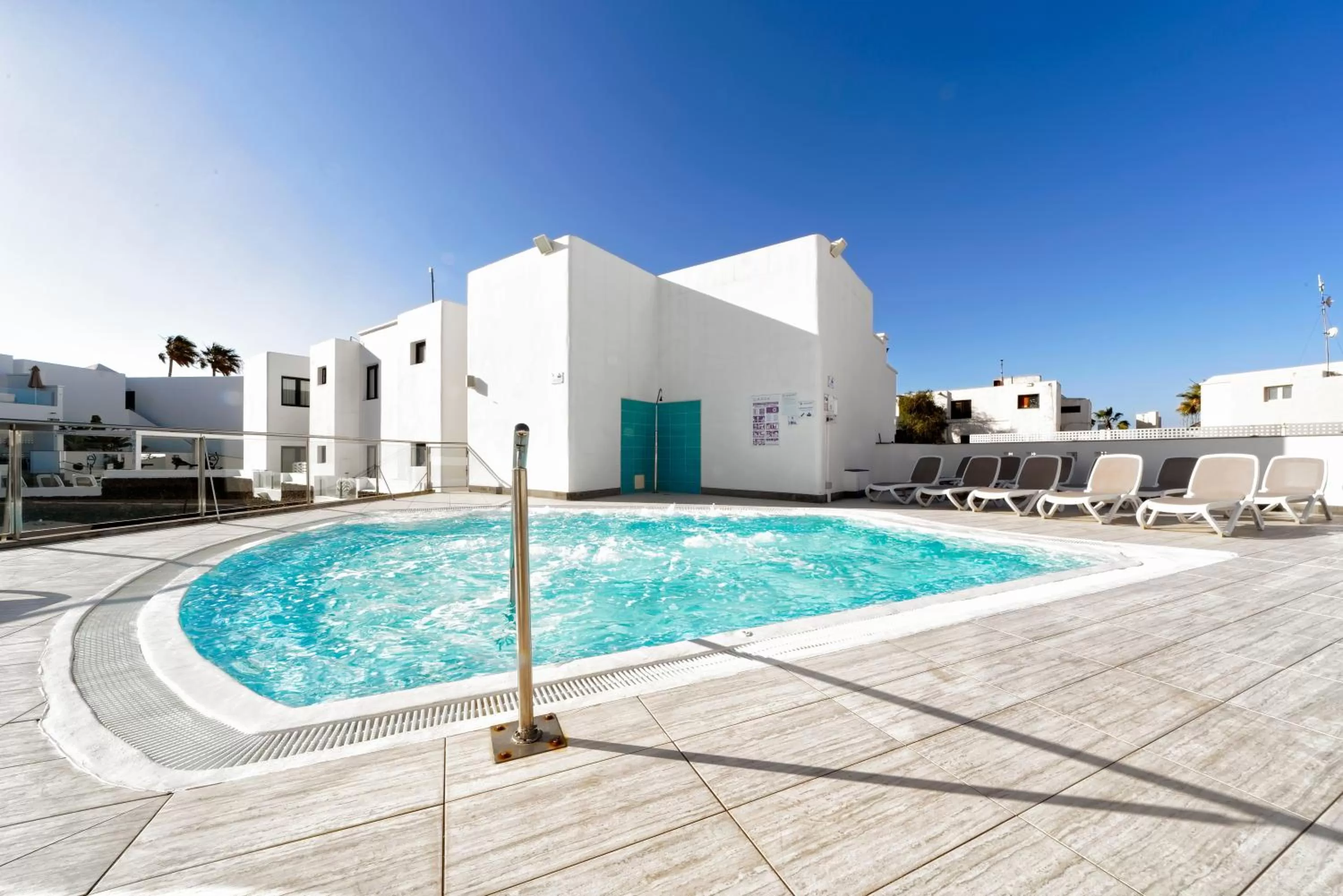 Hot Tub in Aqua Suites