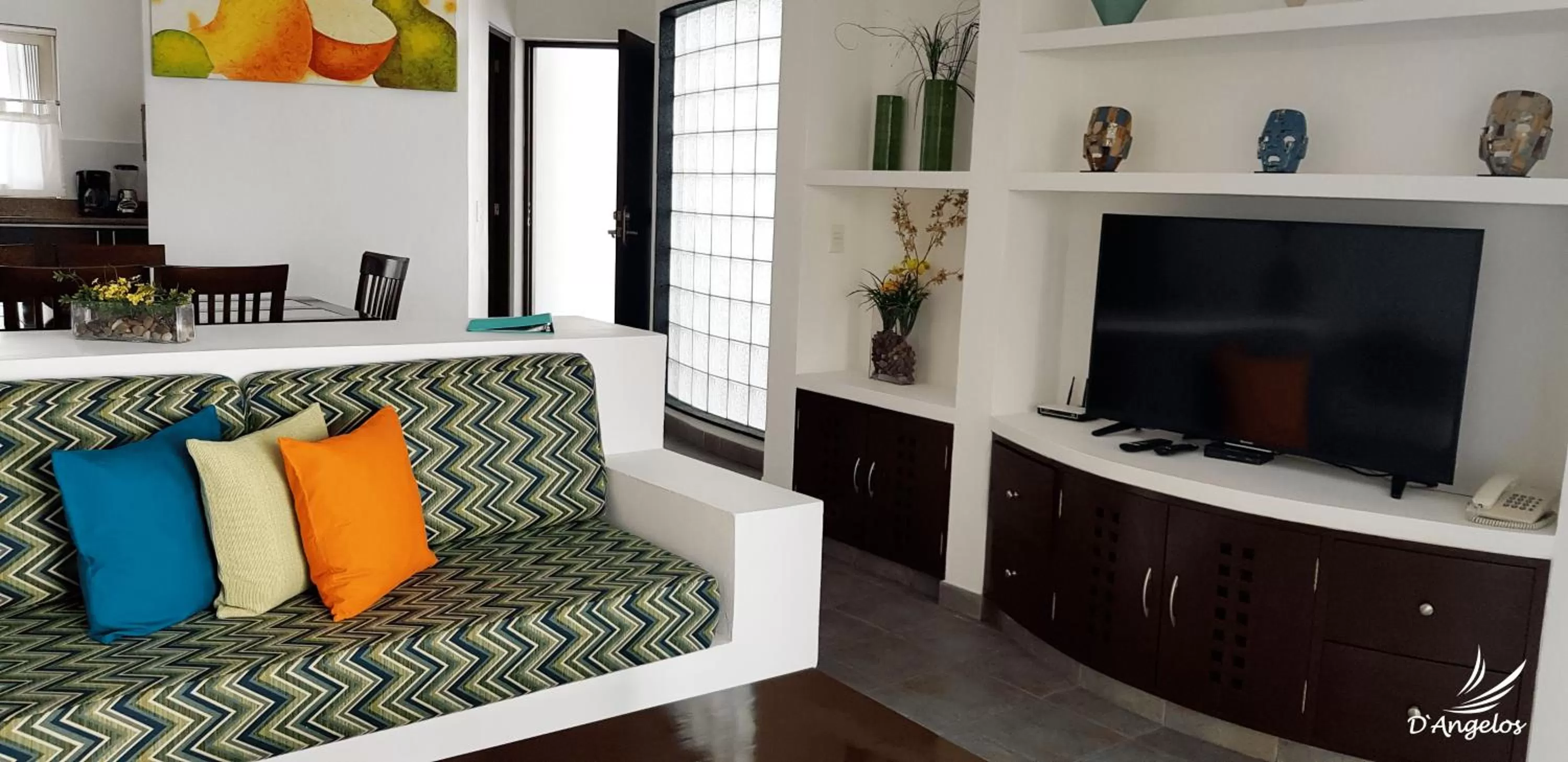 Living room, Seating Area in Dangelos Hotel on Fifth Avenue