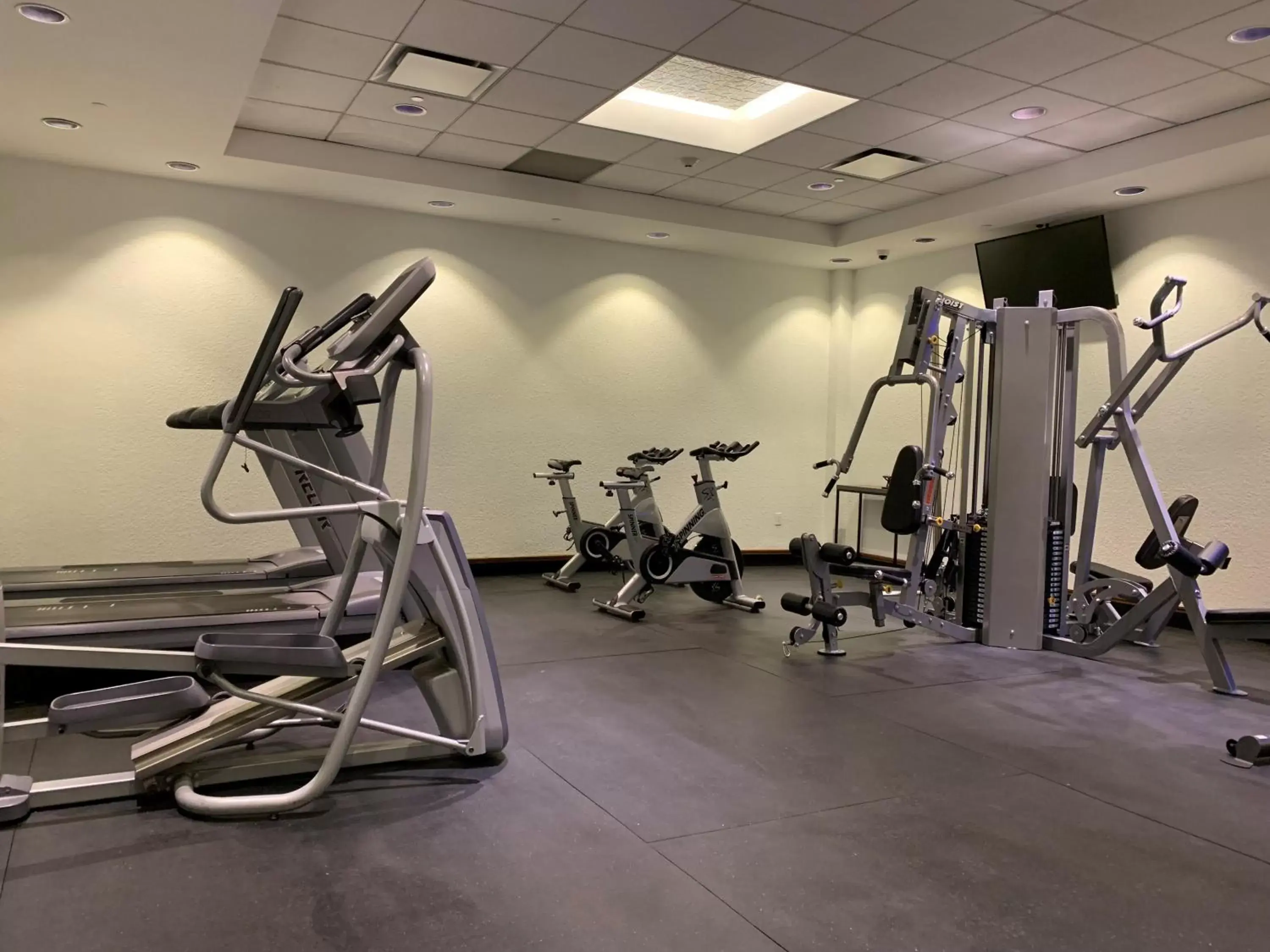 Fitness centre/facilities, Fitness Center/Facilities in Hotel Quartier, Ascend Hotel Collection