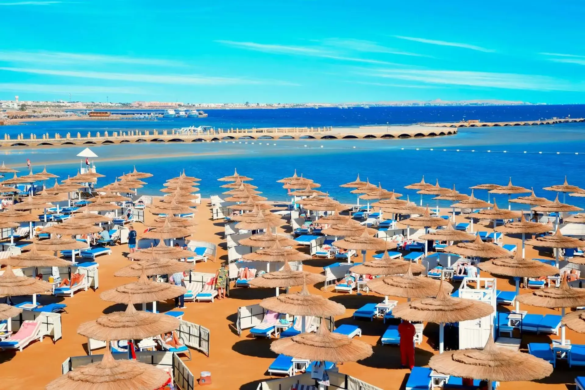 Beach in Pickalbatros Dana Beach Resort - Hurghada