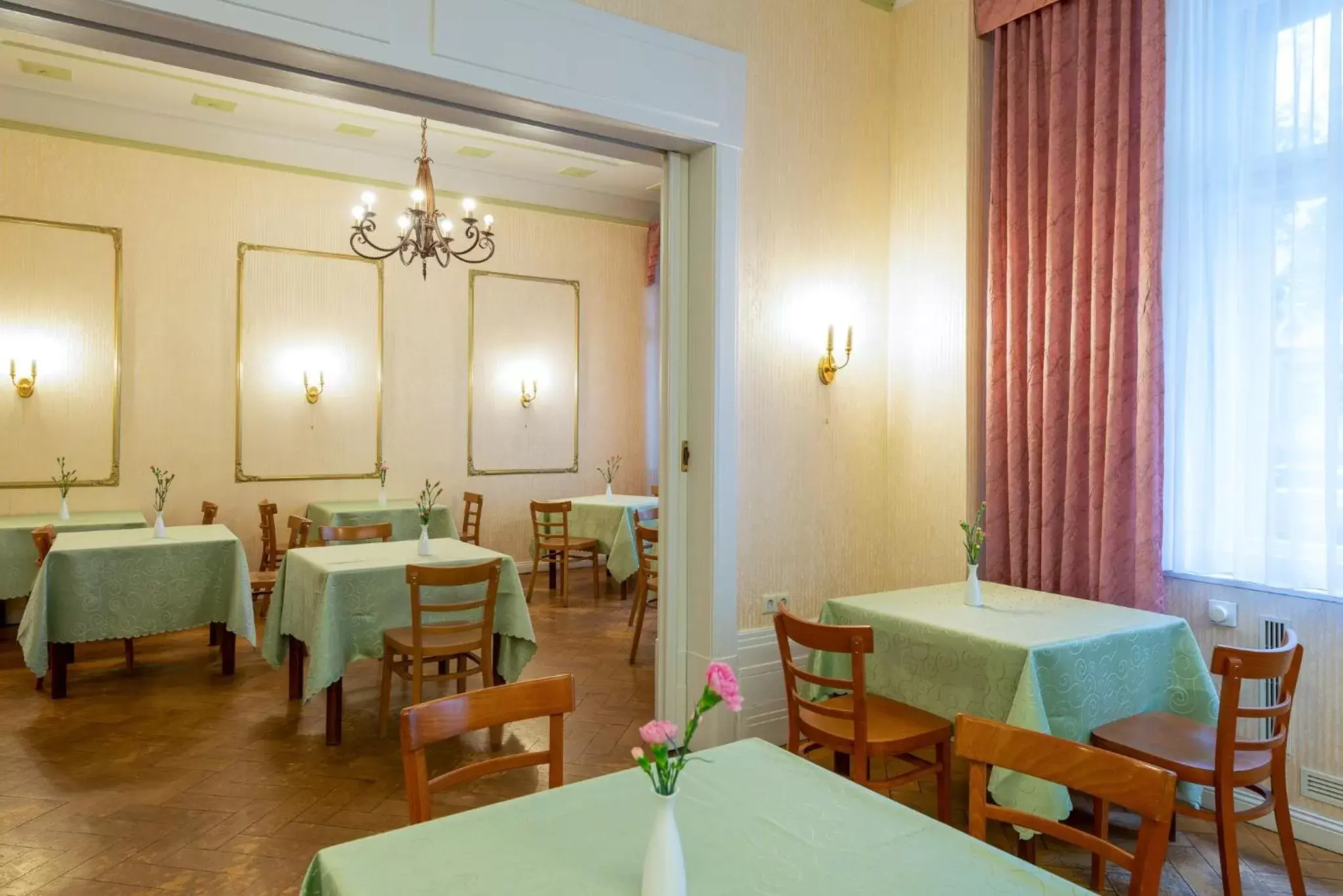 Restaurant/Places to Eat in W22 Hotel am Kurfürstendamm