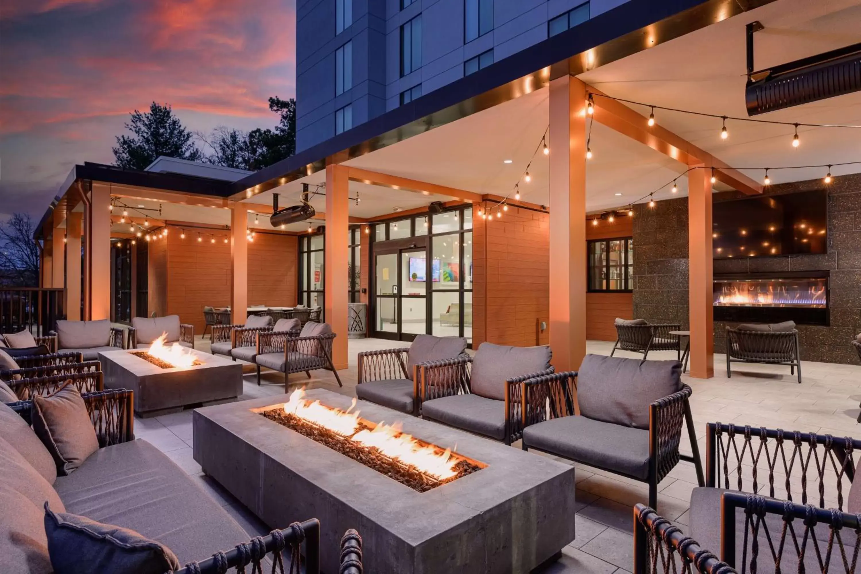 Patio in Hilton Garden Inn Knoxville Papermill Drive, Tn